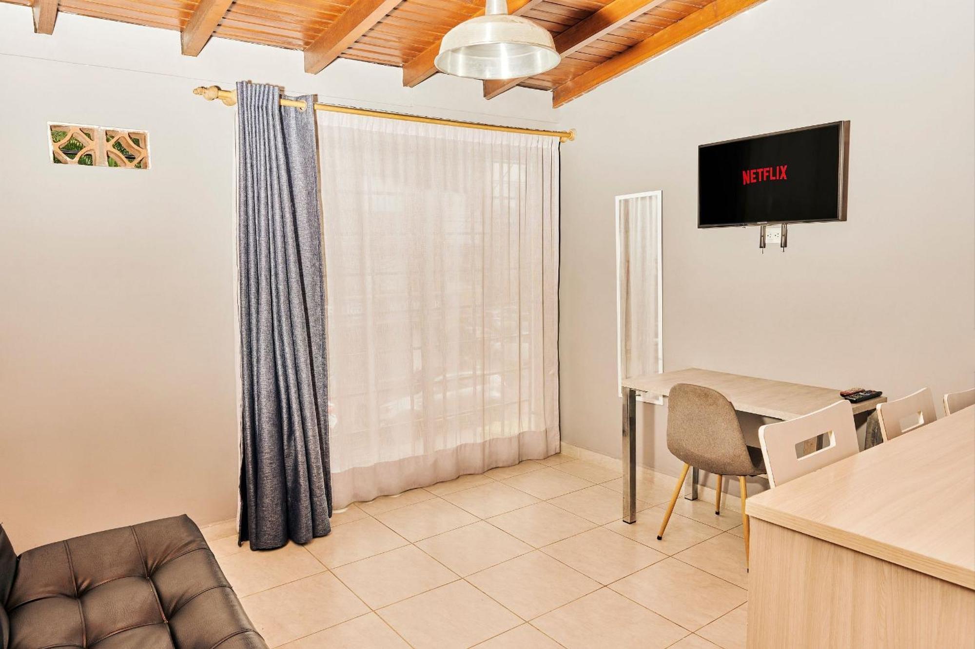 Apartamento En Zona Rosa De Laureles *