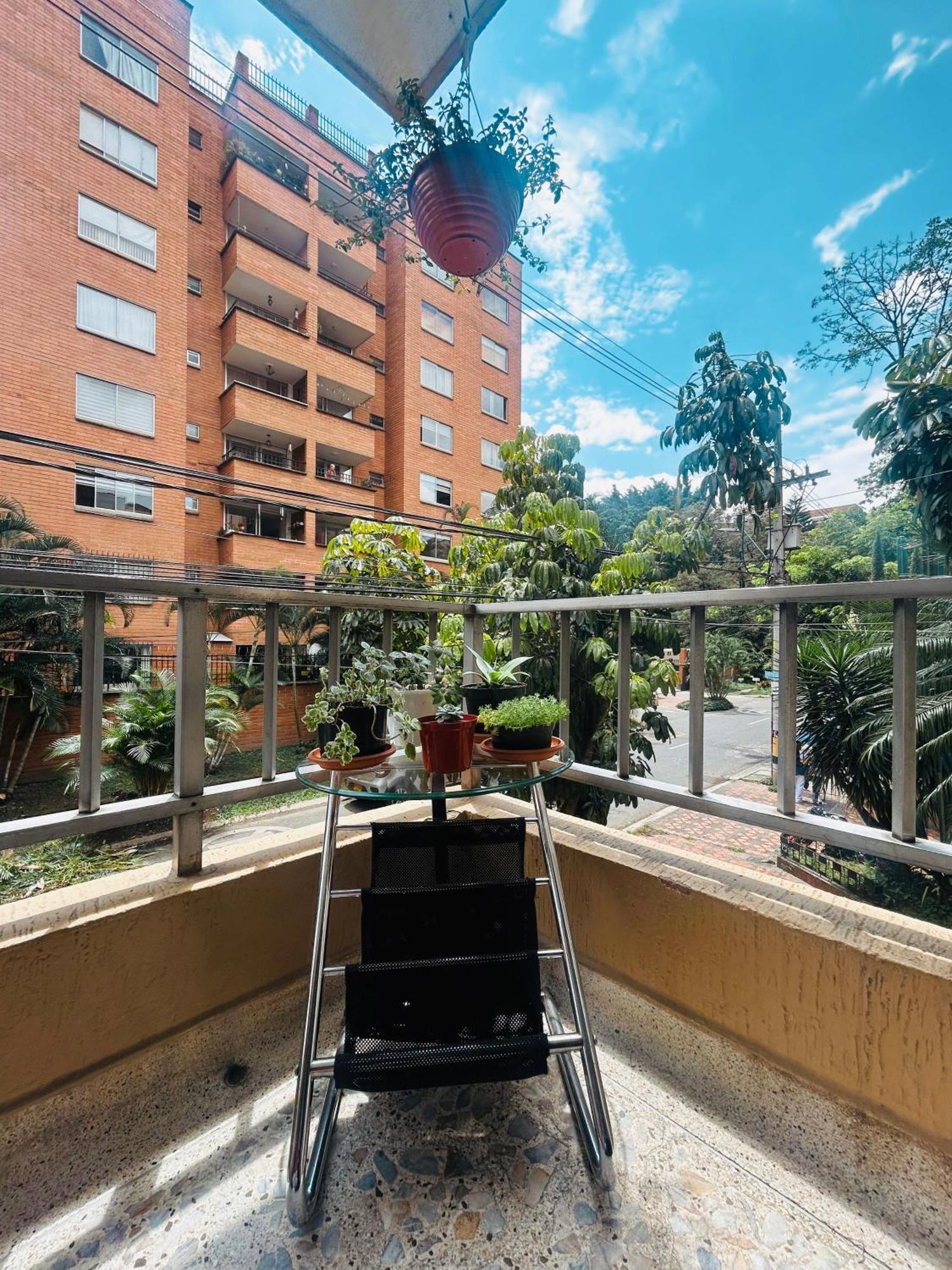 Habitación en casa particular Raabta Tu Hogar - Raga Medellín