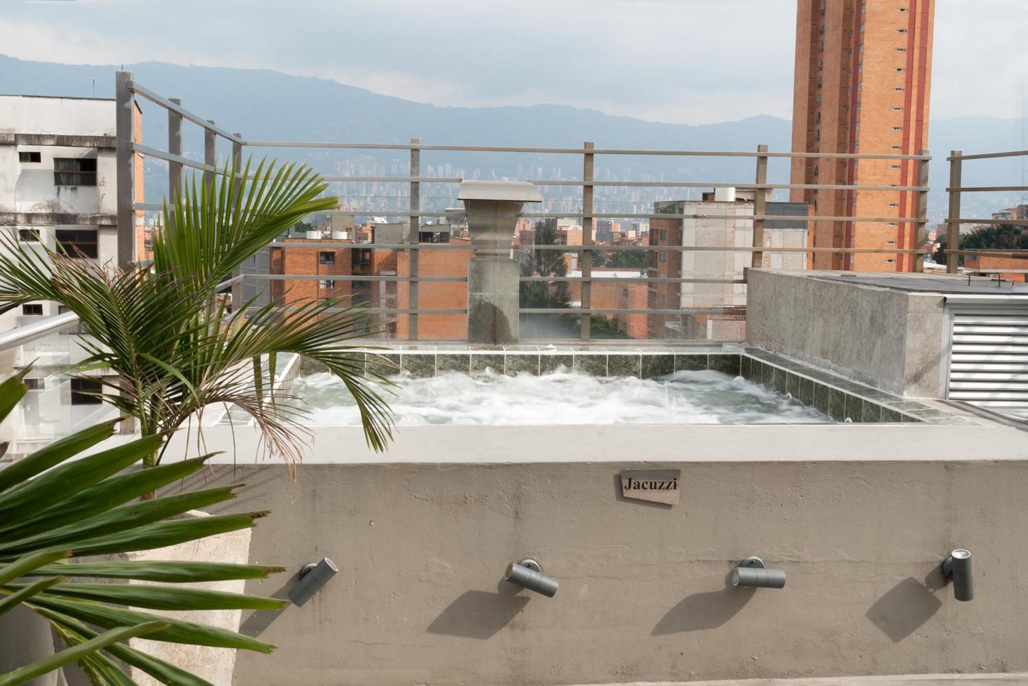Montecarlo 201 Medellín