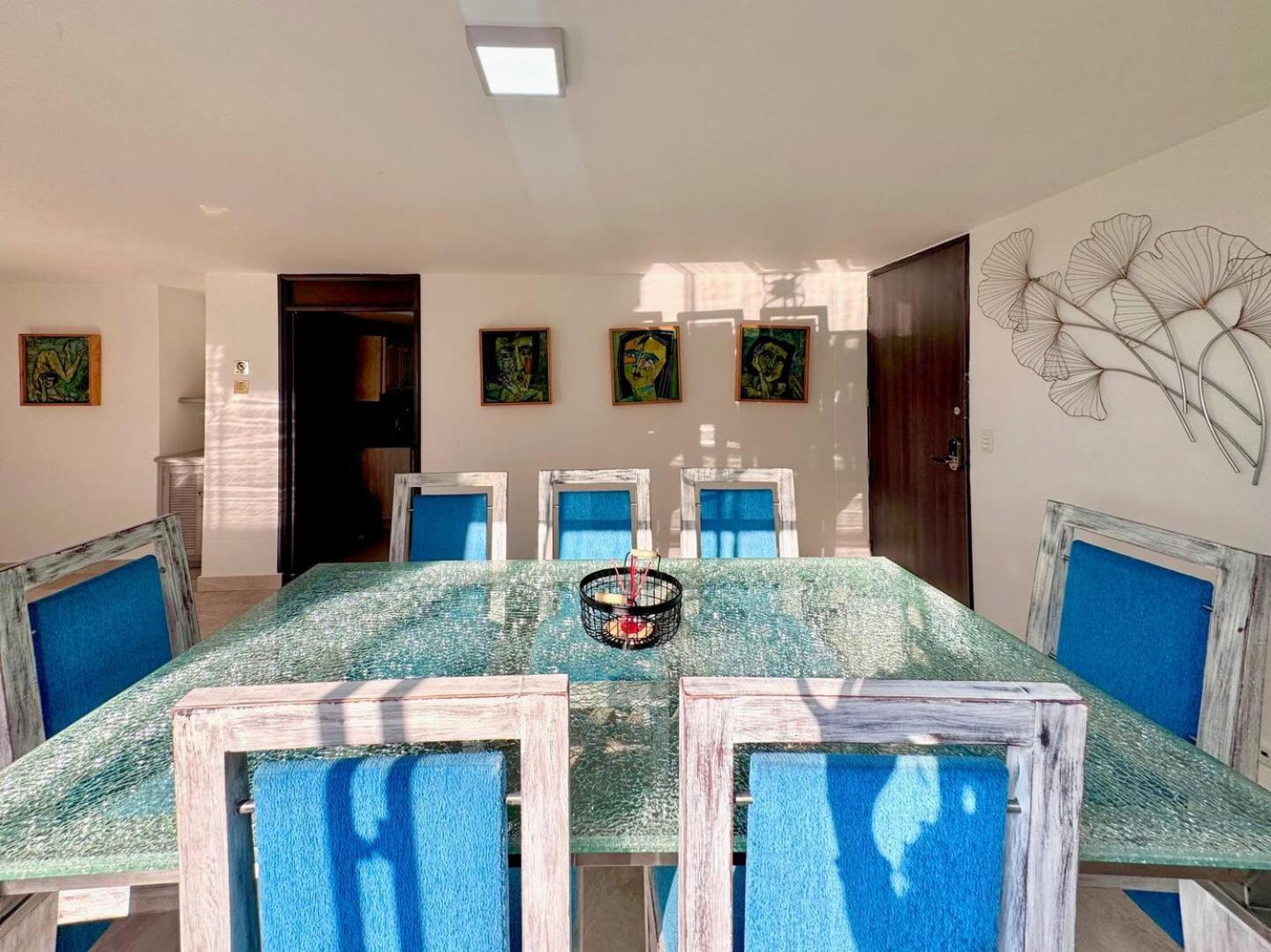 4br 232 M In El Poblado, El Tesoro Medellín