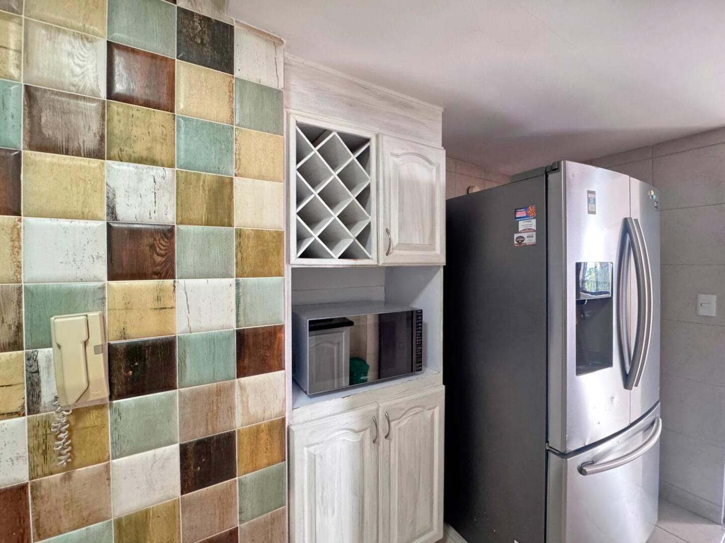 Сasa de vacaciones 4br 232 M In El Poblado, El Tesoro Medellín