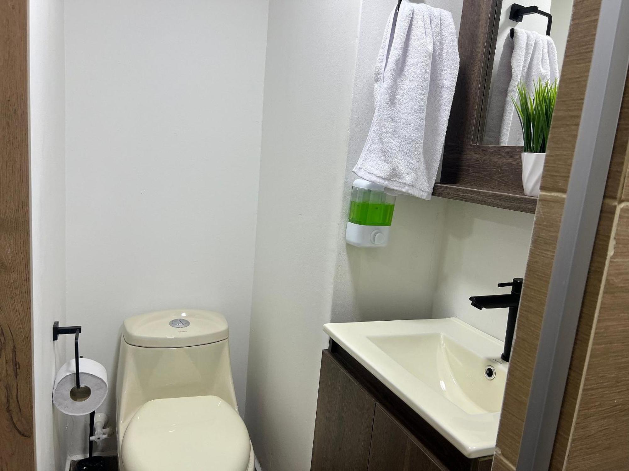 Acogedor En Laureles * Medellín