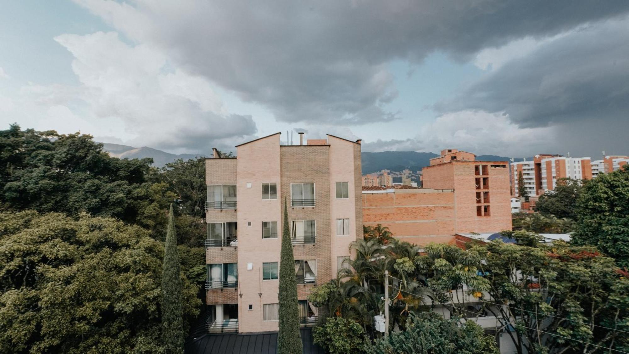Hotel Ayenda 1226 Balcones Del Estadio Medellín