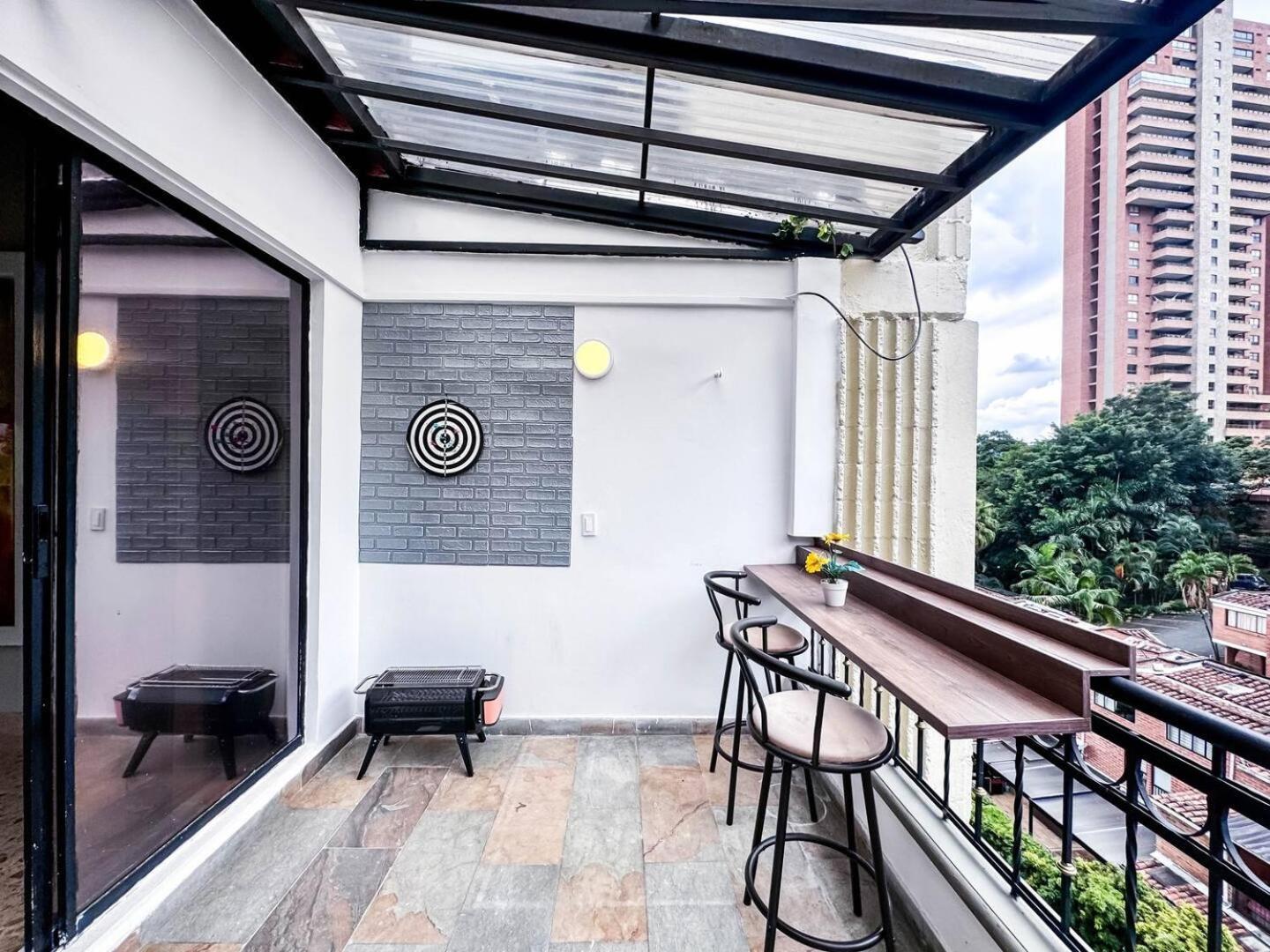 3br 240 M Ac Pool El Tesoro Medellín