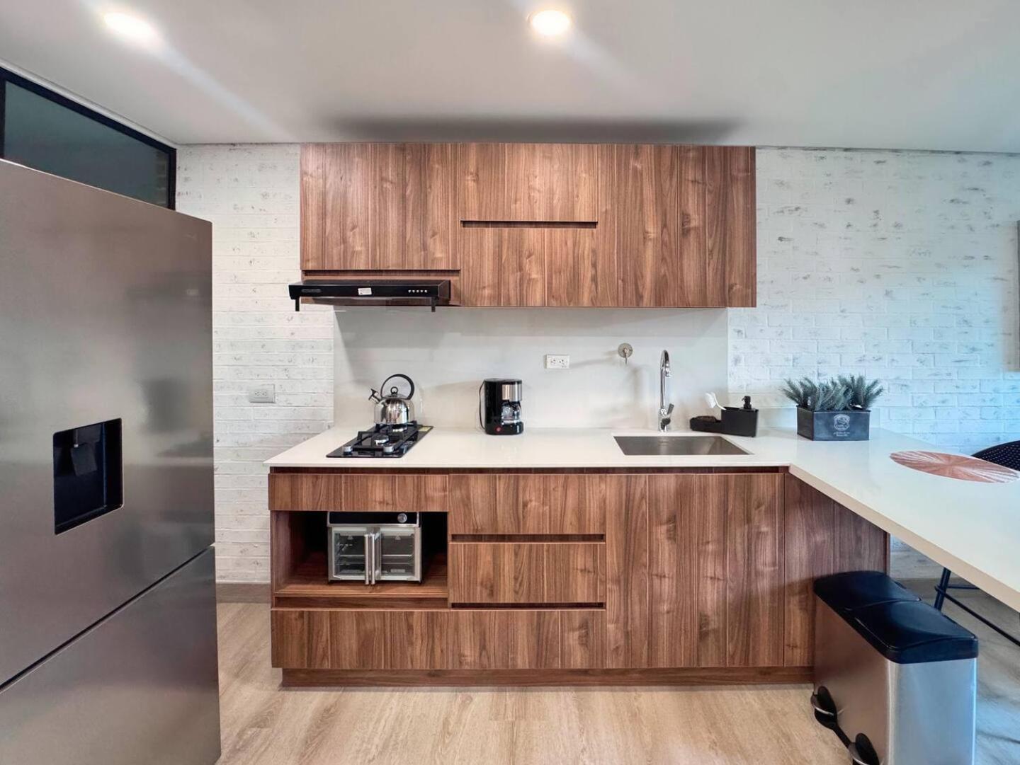 1br Near Unicentro, Upb & 2nd Parque Laureles Apartment