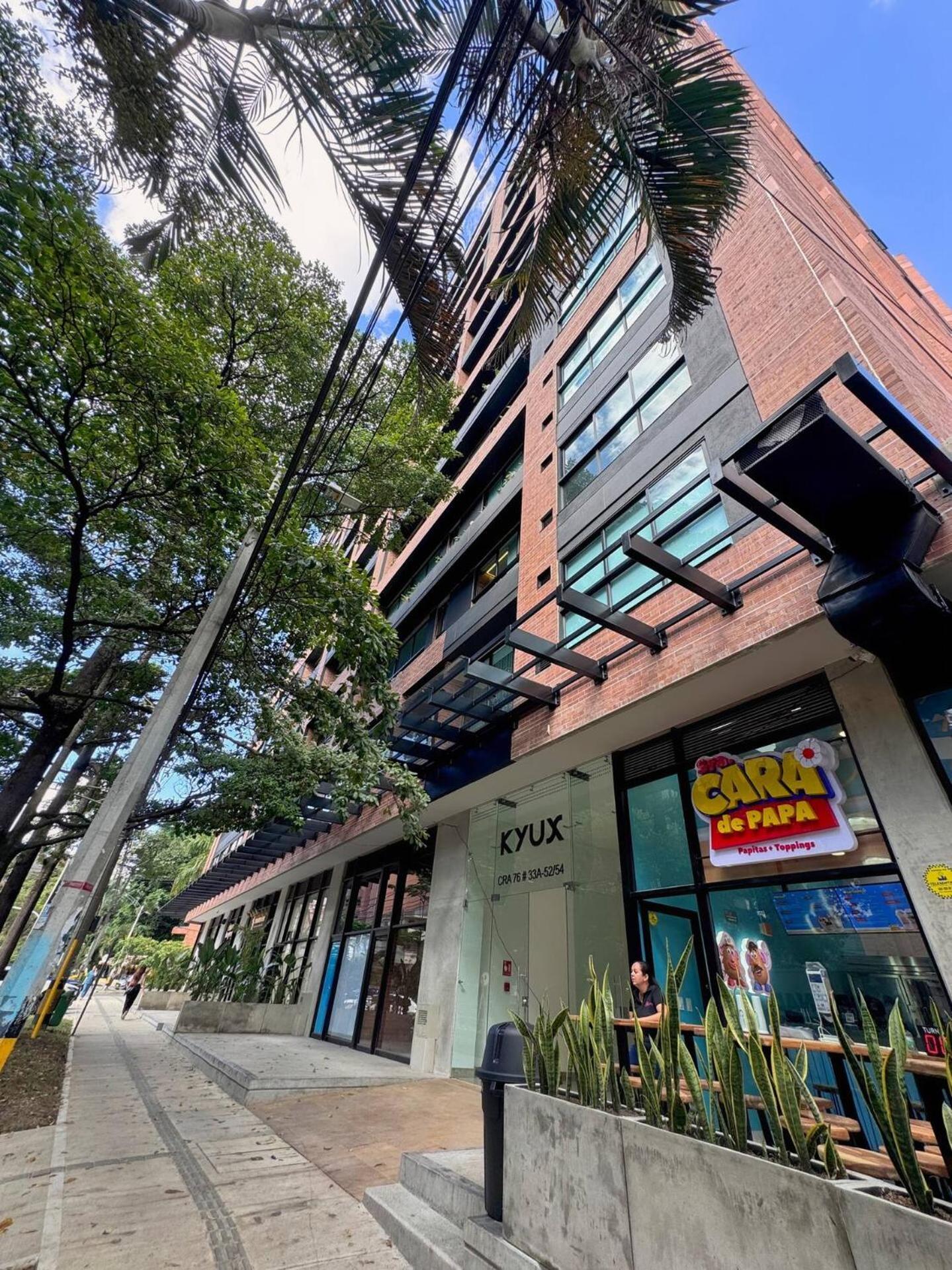 1br Near Unicentro, Upb & 2nd Parque Laureles * Medellin