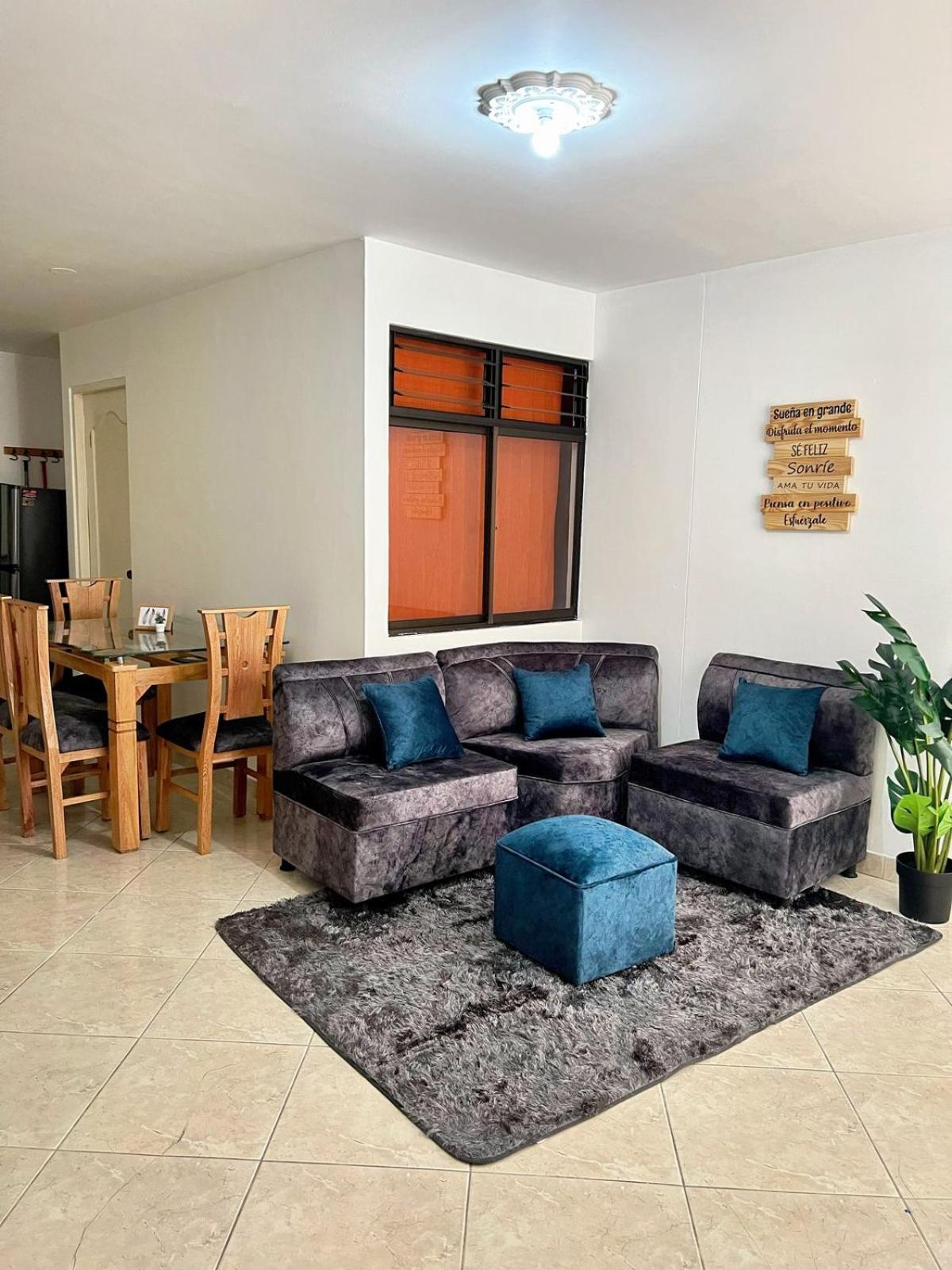 Apartamento En La Floresta *