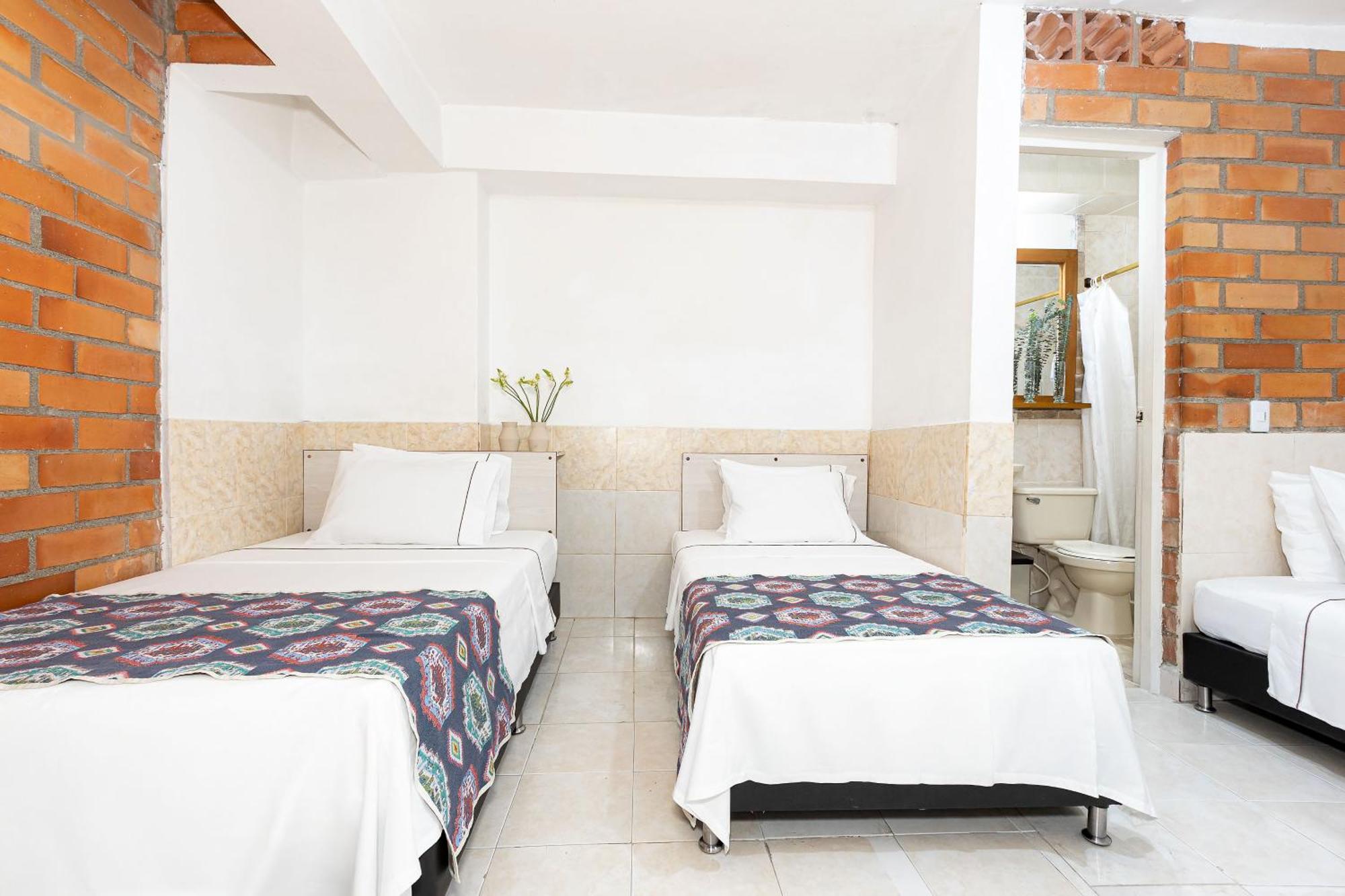 Caribe Hotel *