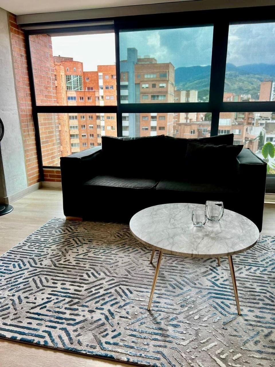 1 Bed W Ac In Laureles Medellín