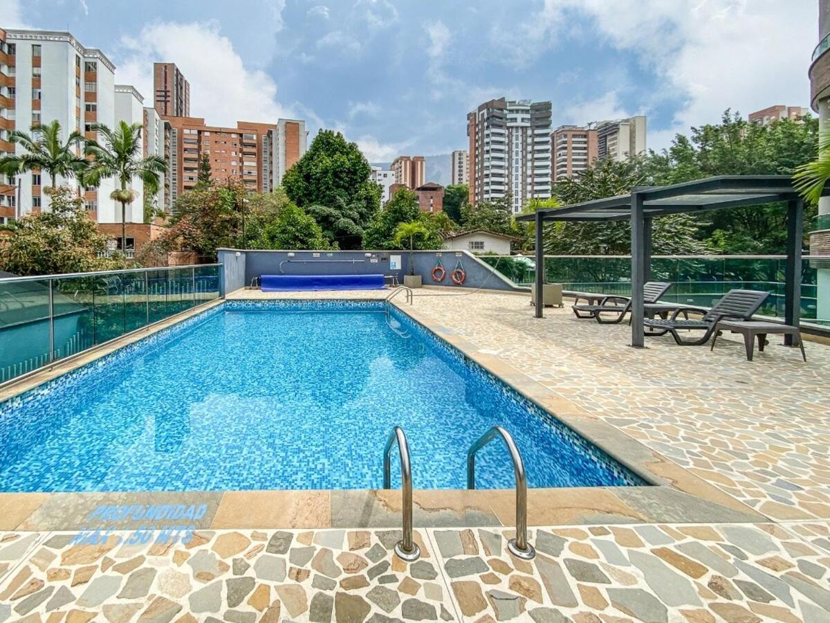 Apartamento Modern & Spacious Near Provenza Medellín