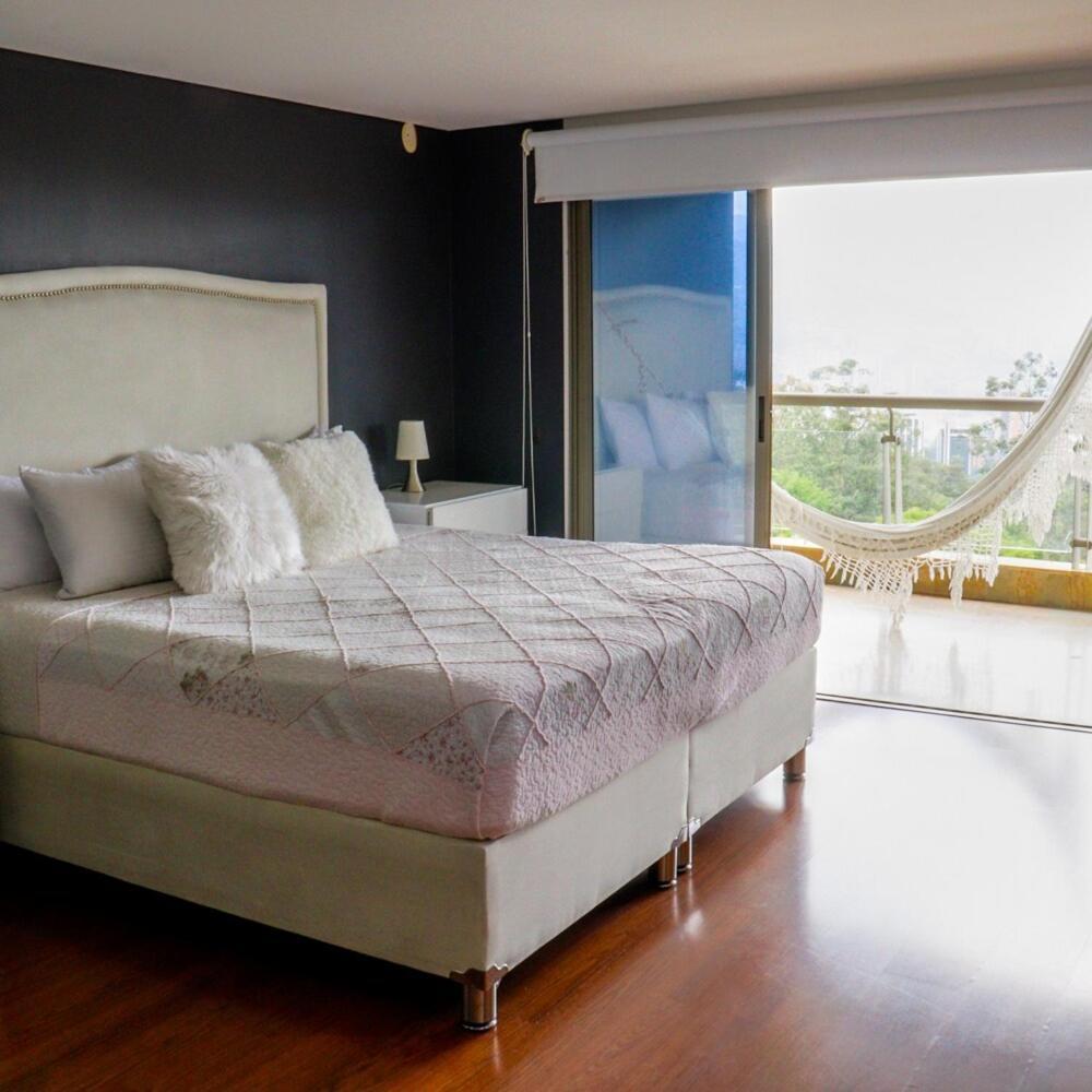 Penthouse In Poblado San Lucas Apartamento Medellín