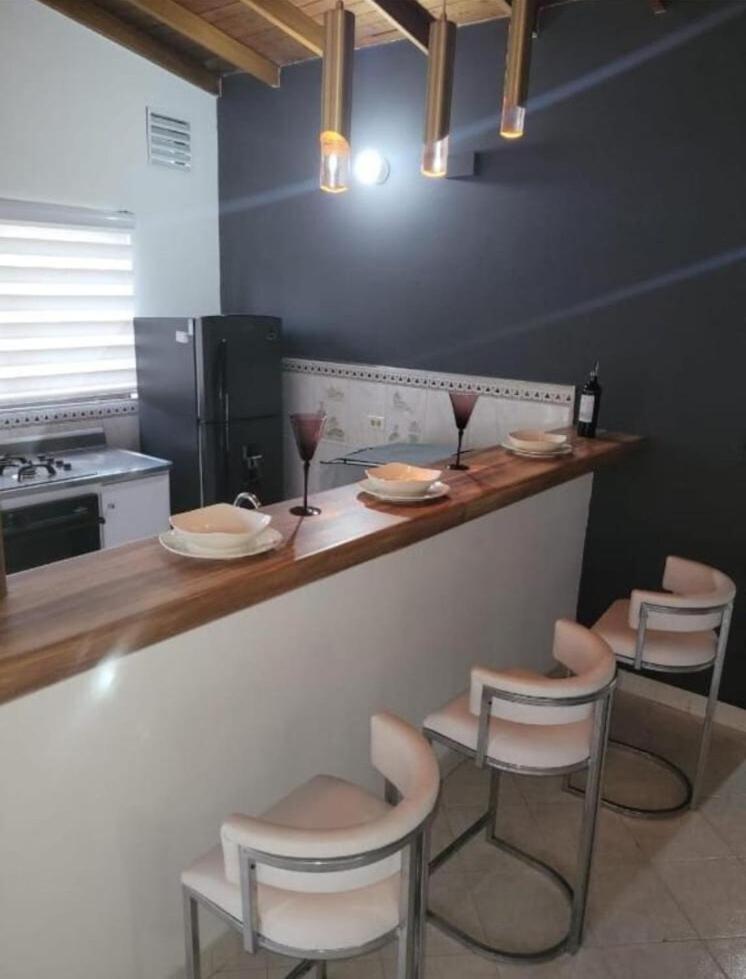 Amplio Apto Con Jacuzzy Terraza 2b 4hab Laureles Apartamento Medellín