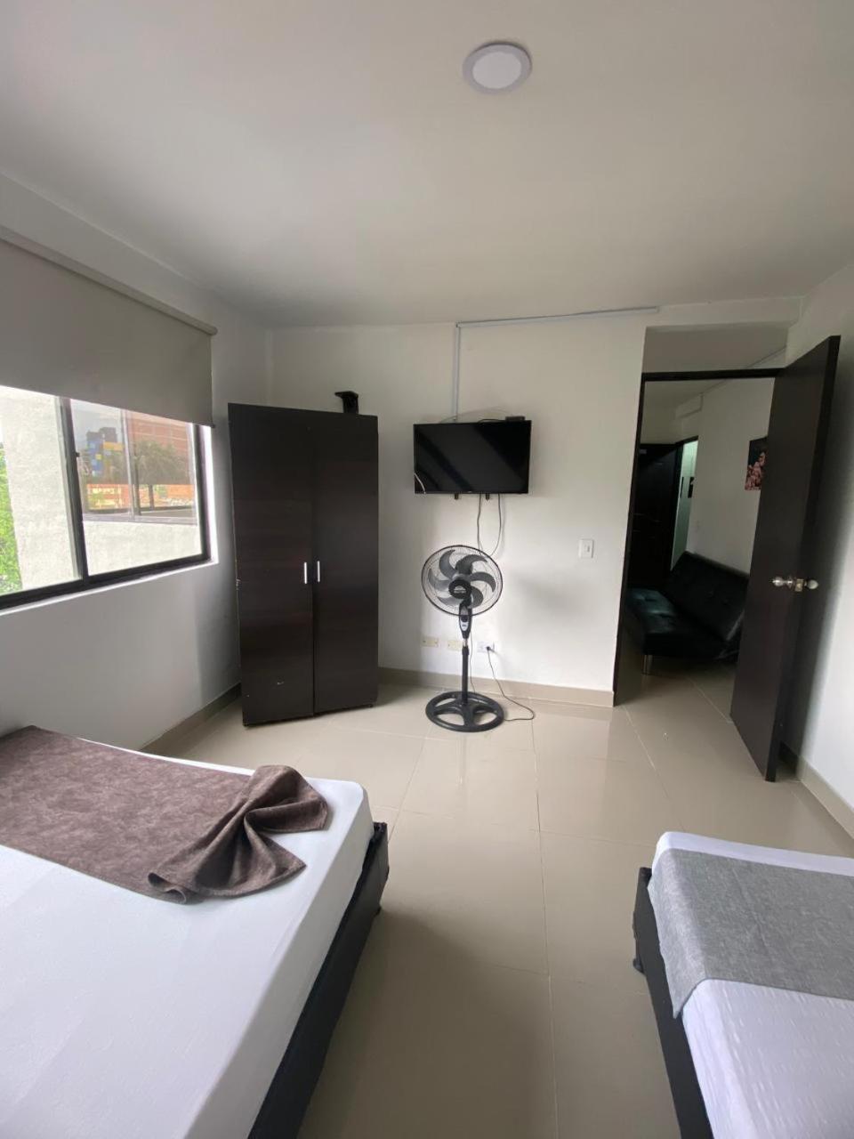 33 Bulerias 3* Medellín