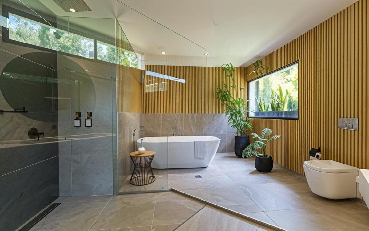 Breathtaking 6br Private Paradise In Poblado Mde Villa *