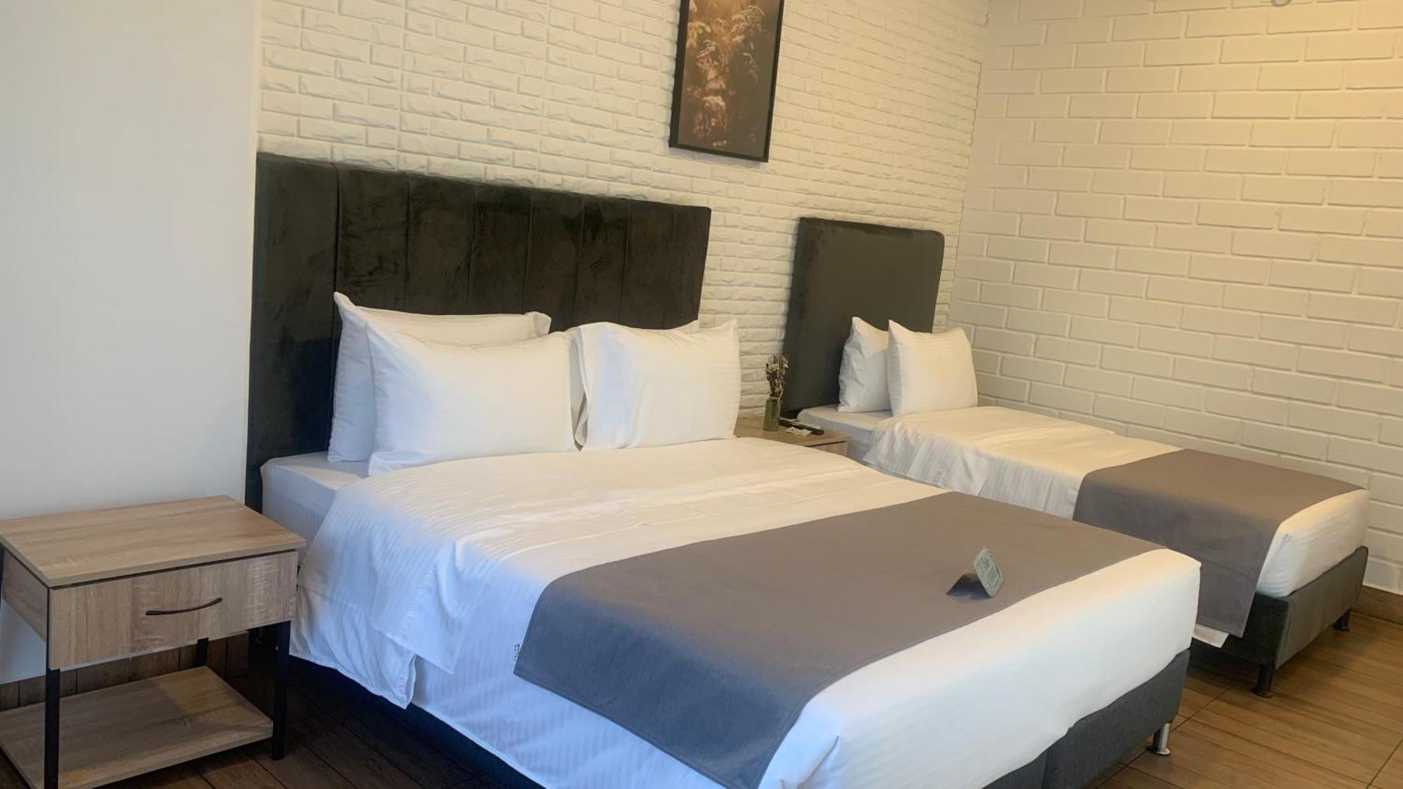 Provenza Garden Hotel 3*