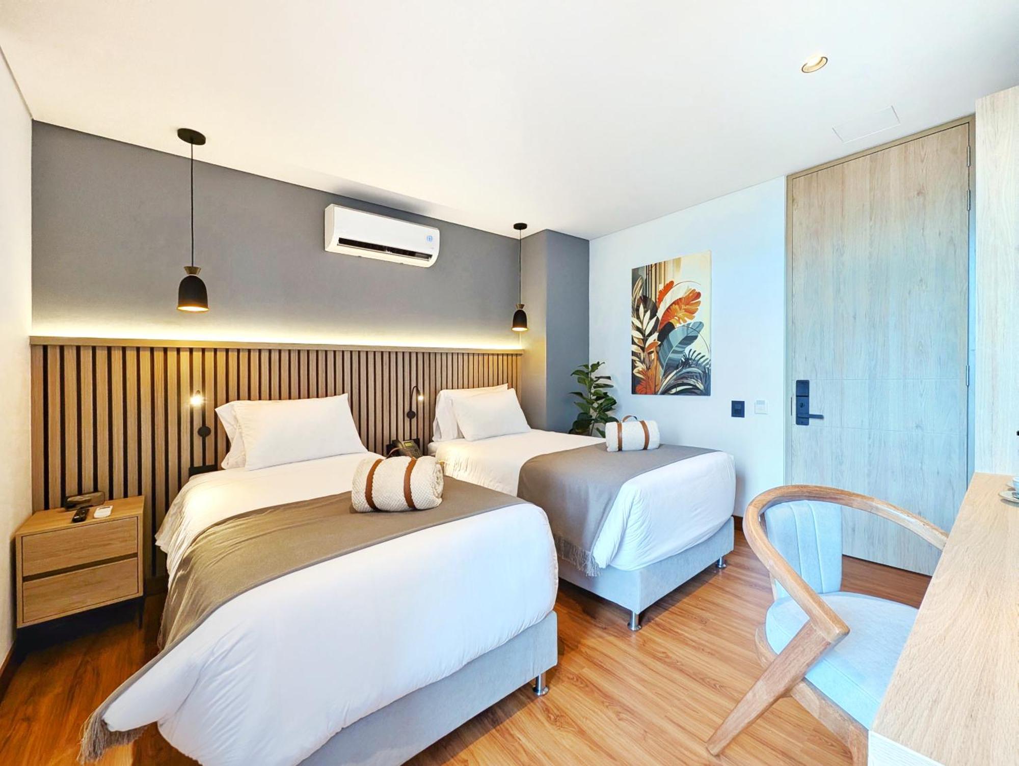 Hotel Moa Select Medellín