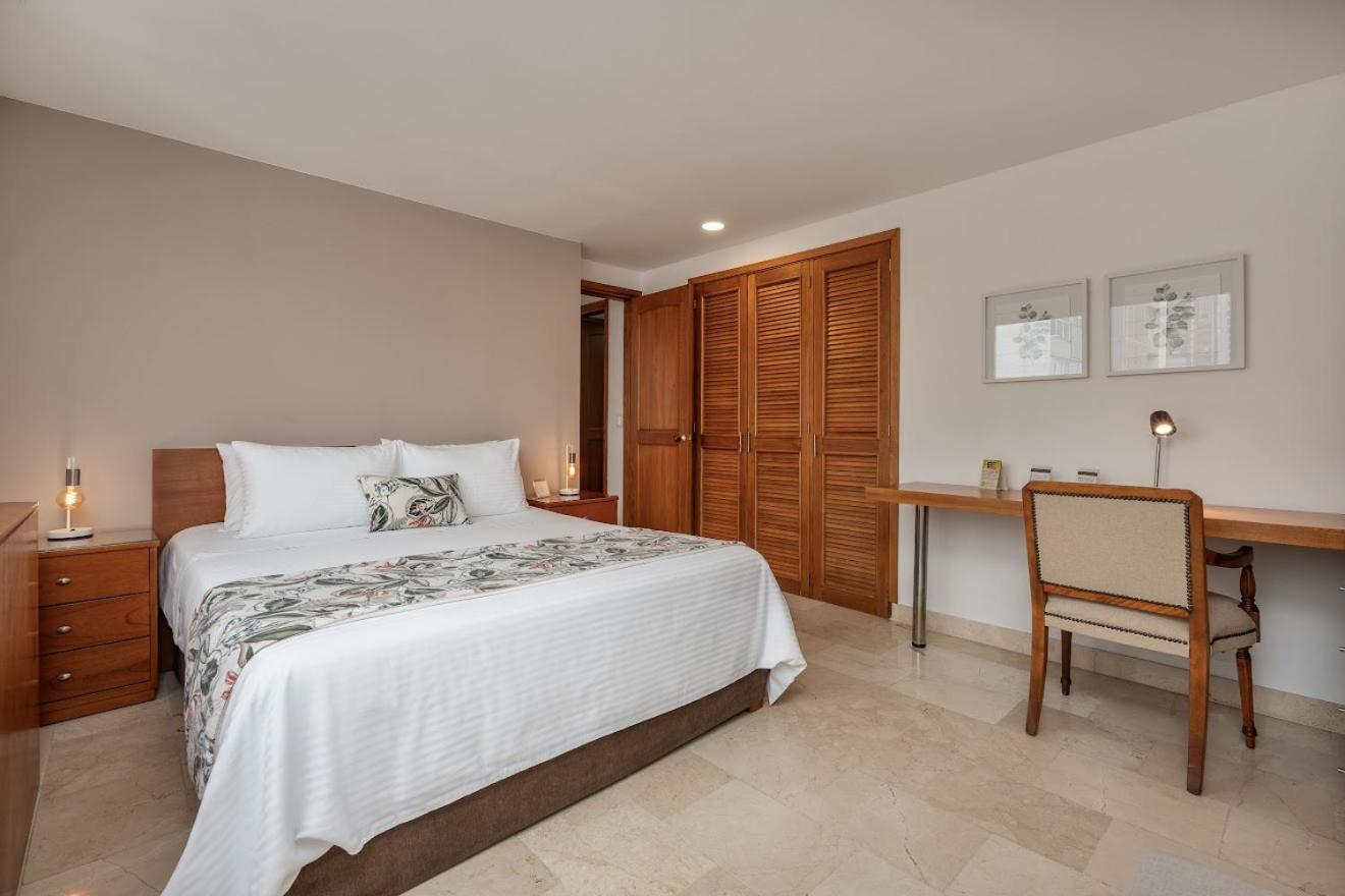 Alcazar De Oviedo By Ee Apartahotel 3*