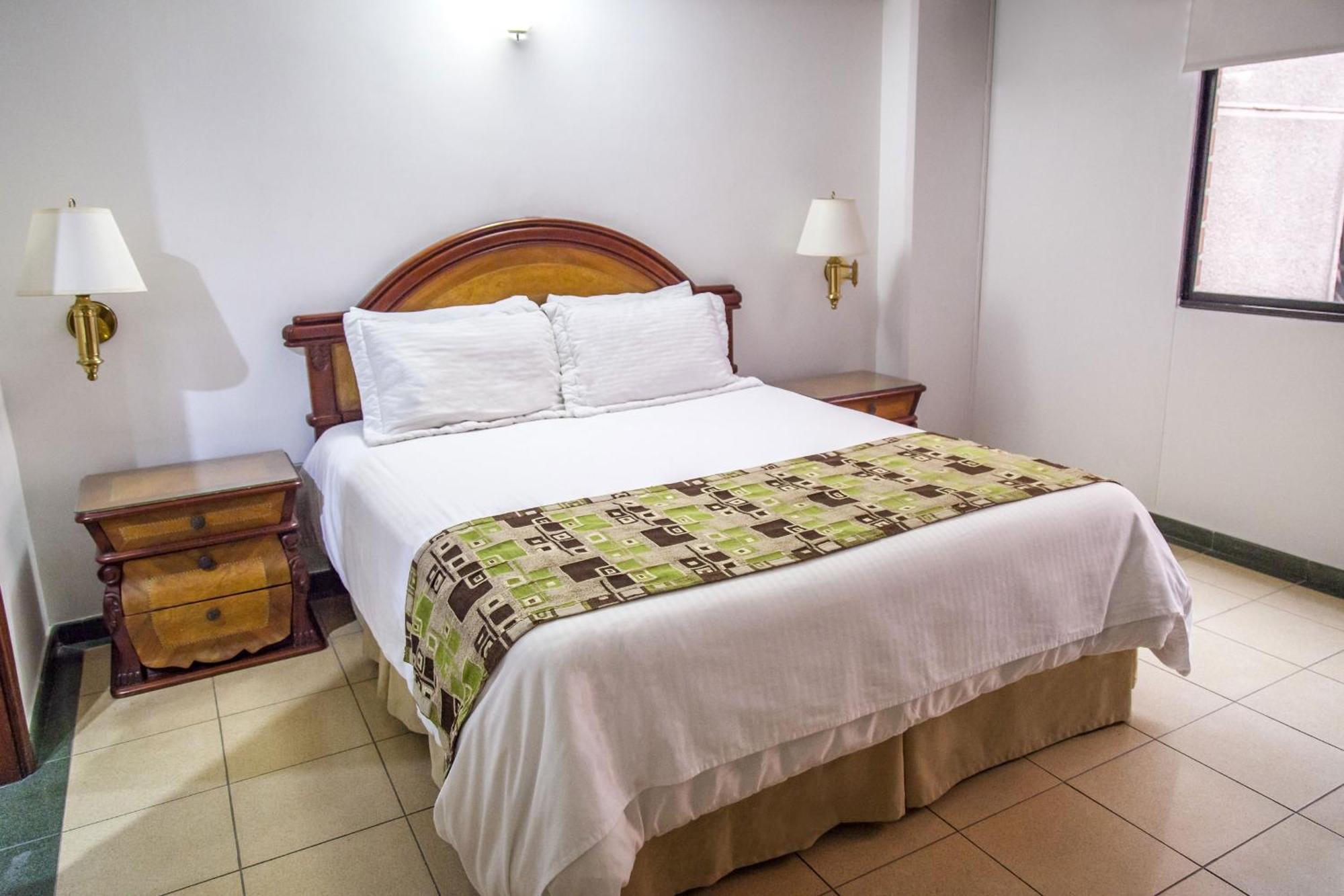 Casa Laureles Hotel