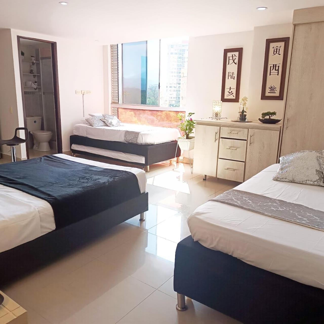 El Poblado 207 Apartasuite 1 A 5 Personas