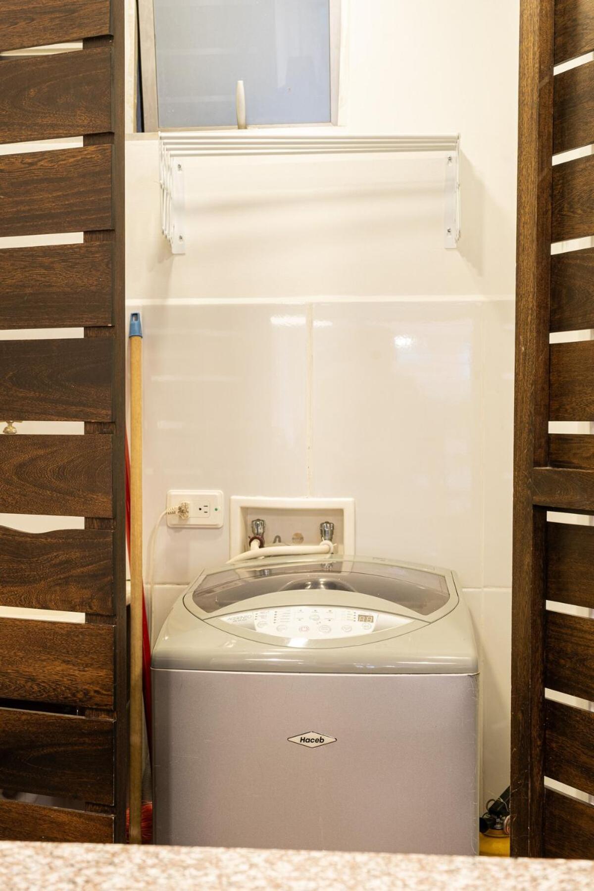 New W Private Jacuzzi & Ac Apartamento Medellín