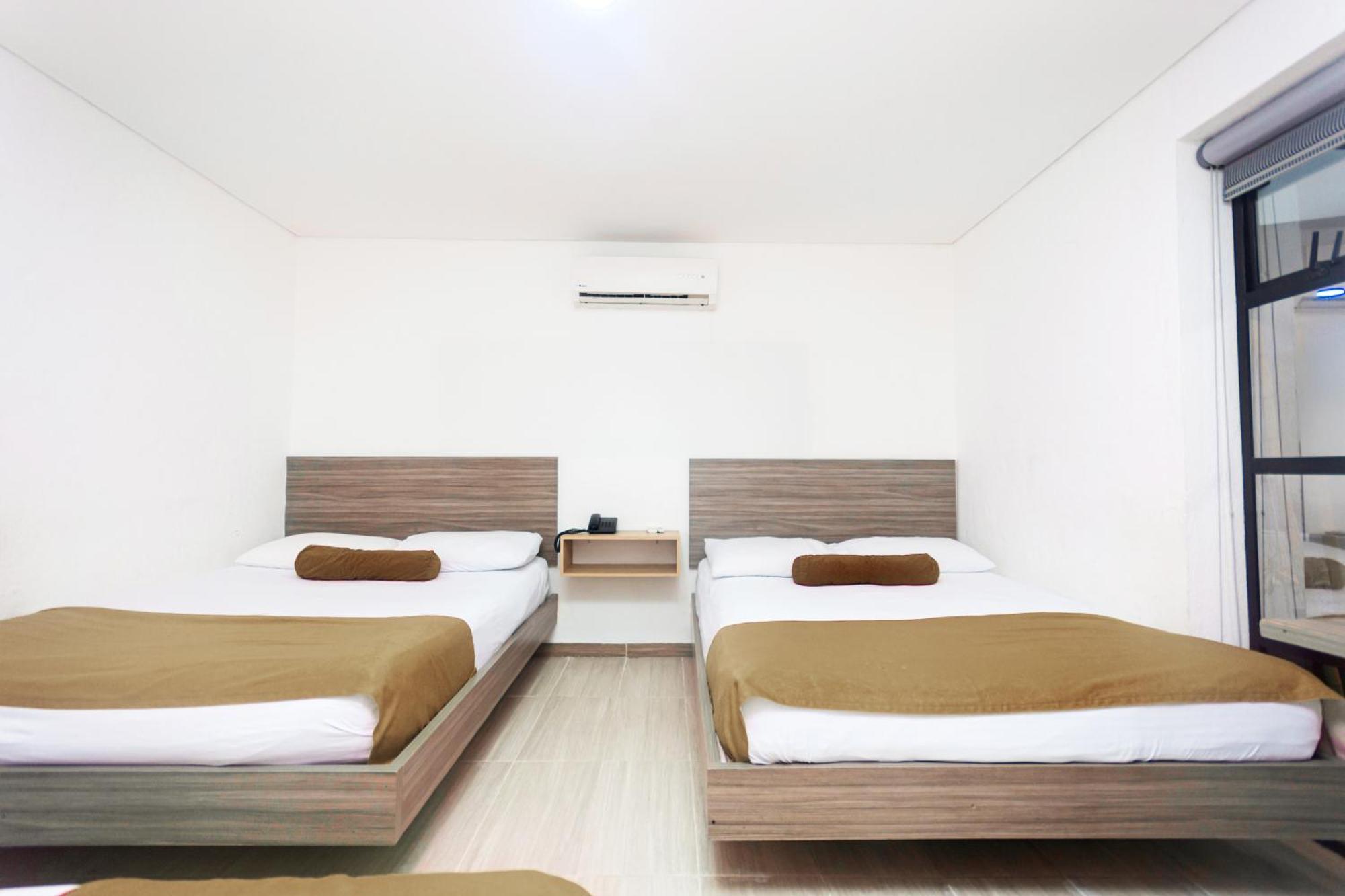 Hotel Novus Laureles 3*