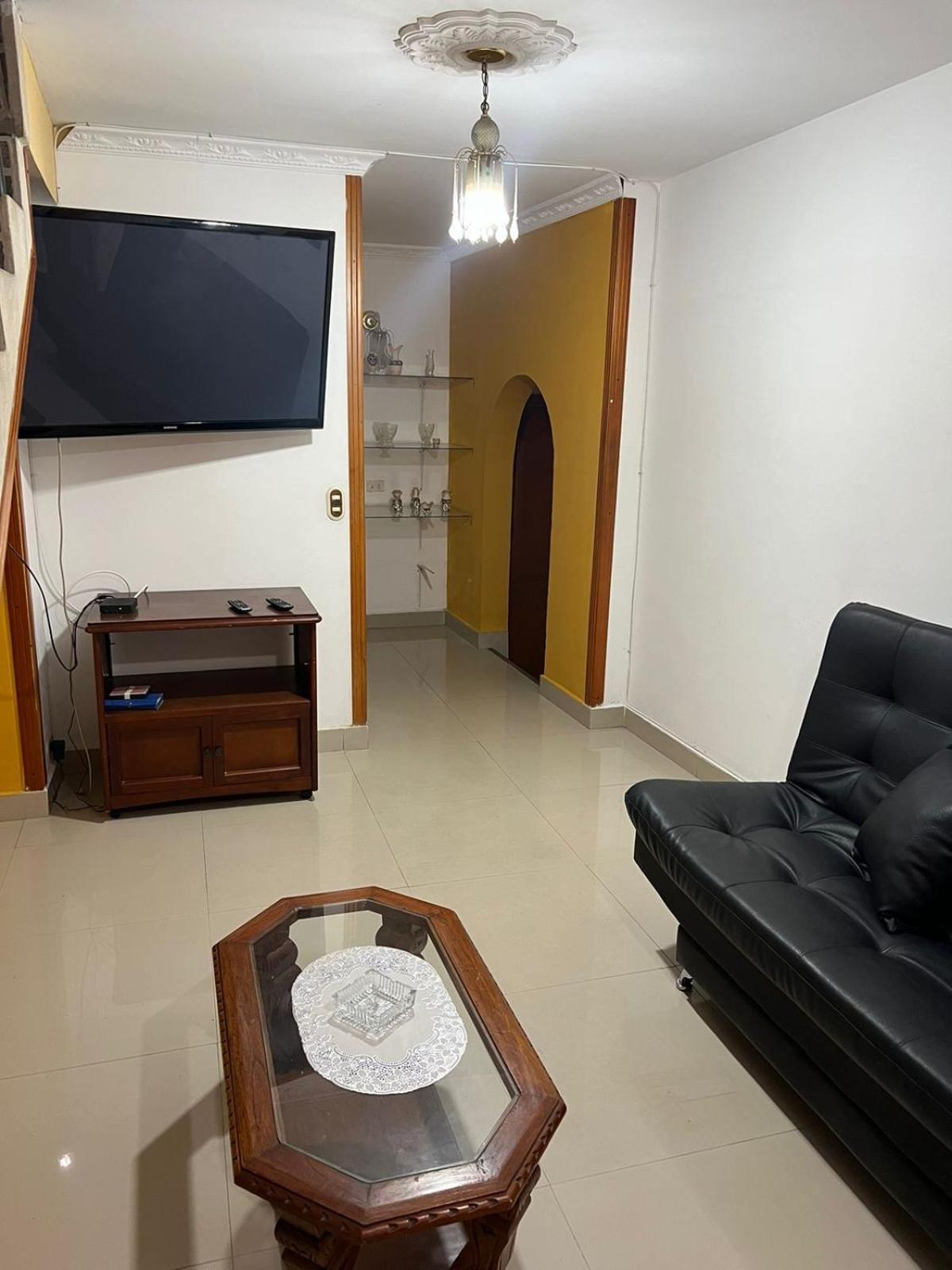 Casa En Cerca Estadio Barrio La America Сasa de vacaciones
