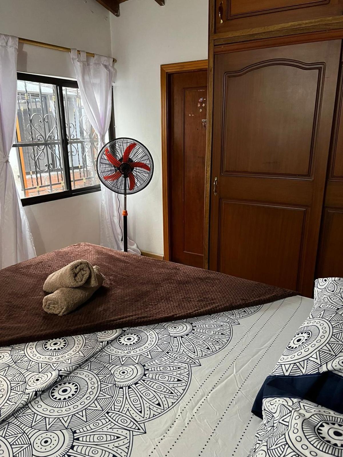 Casa En Cerca Estadio Barrio La America Сasa de vacaciones