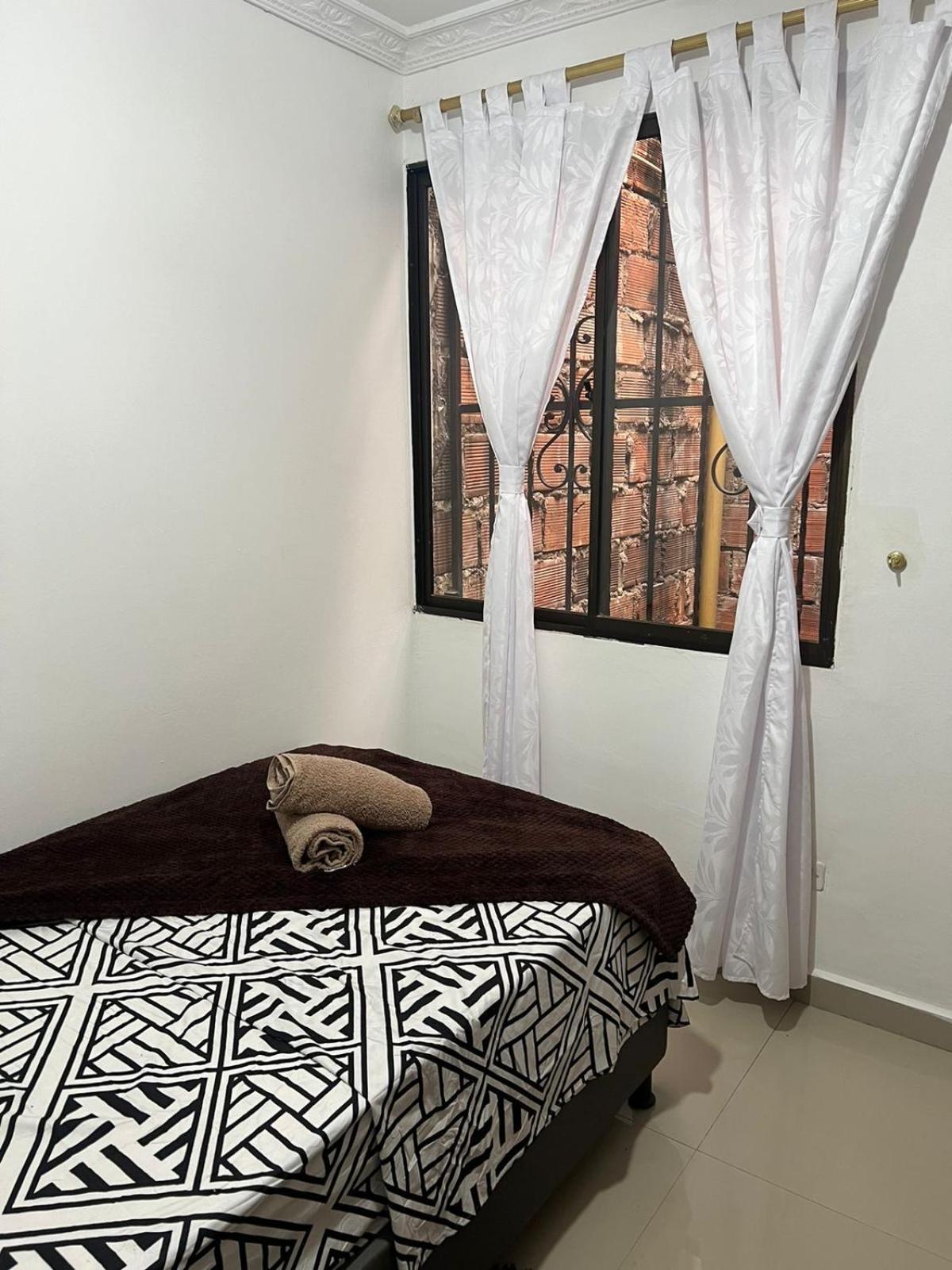 Casa En Cerca Estadio Barrio La America * Medellín
