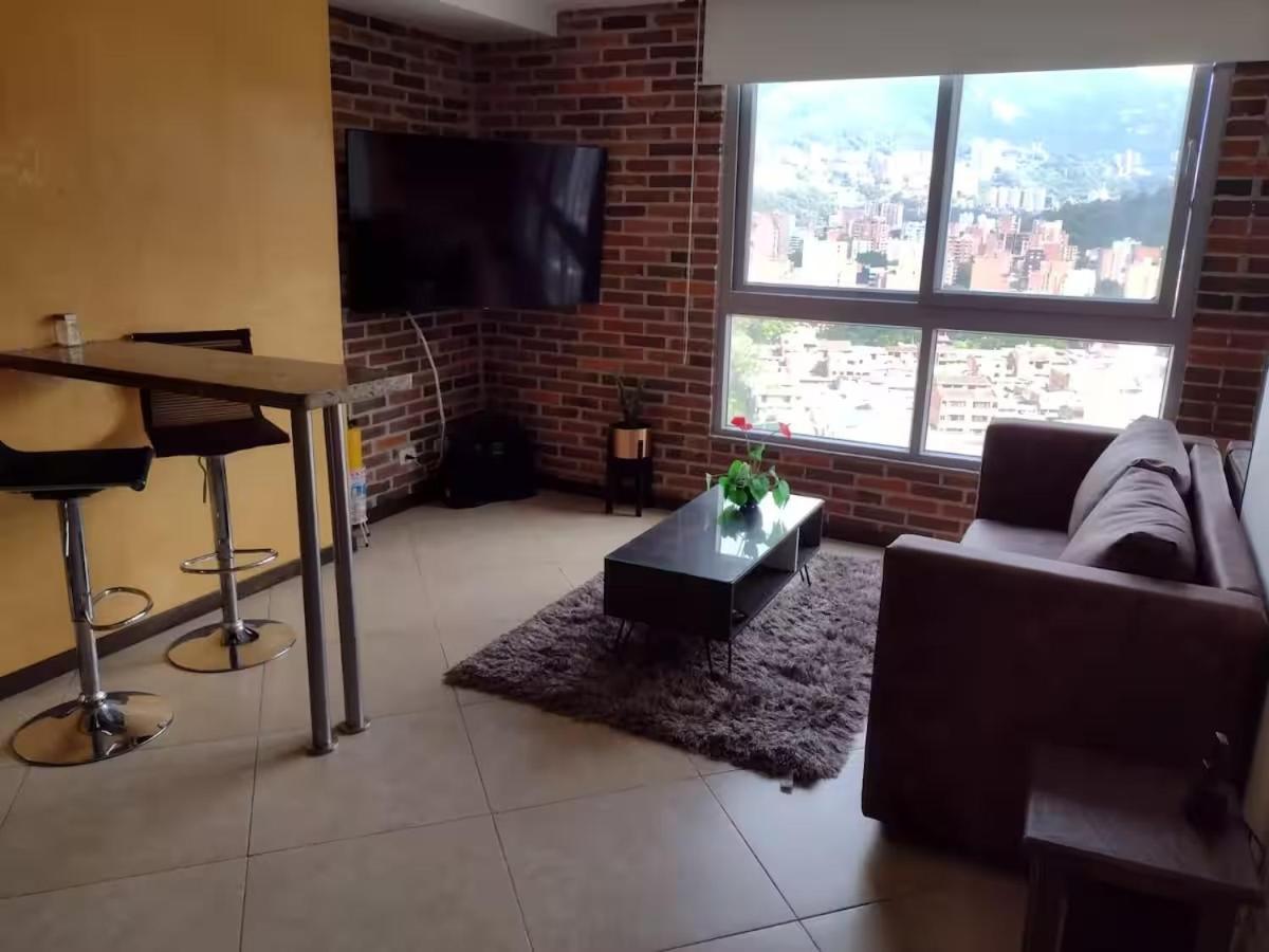 Penthouse Rooftop Terrace Gem In The Sky-laureles