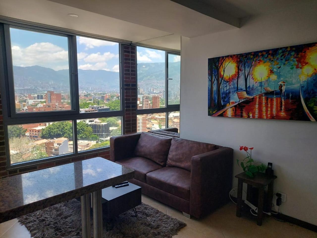 Penthouse Rooftop Terrace Gem In The Sky-laureles