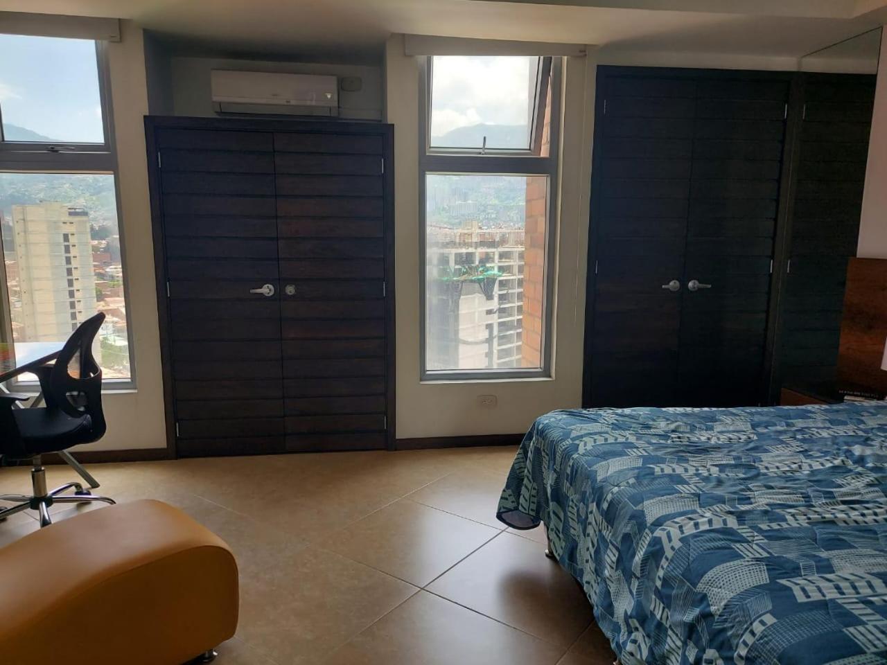 Penthouse Rooftop Terrace Gem In The Sky-laureles Medellin