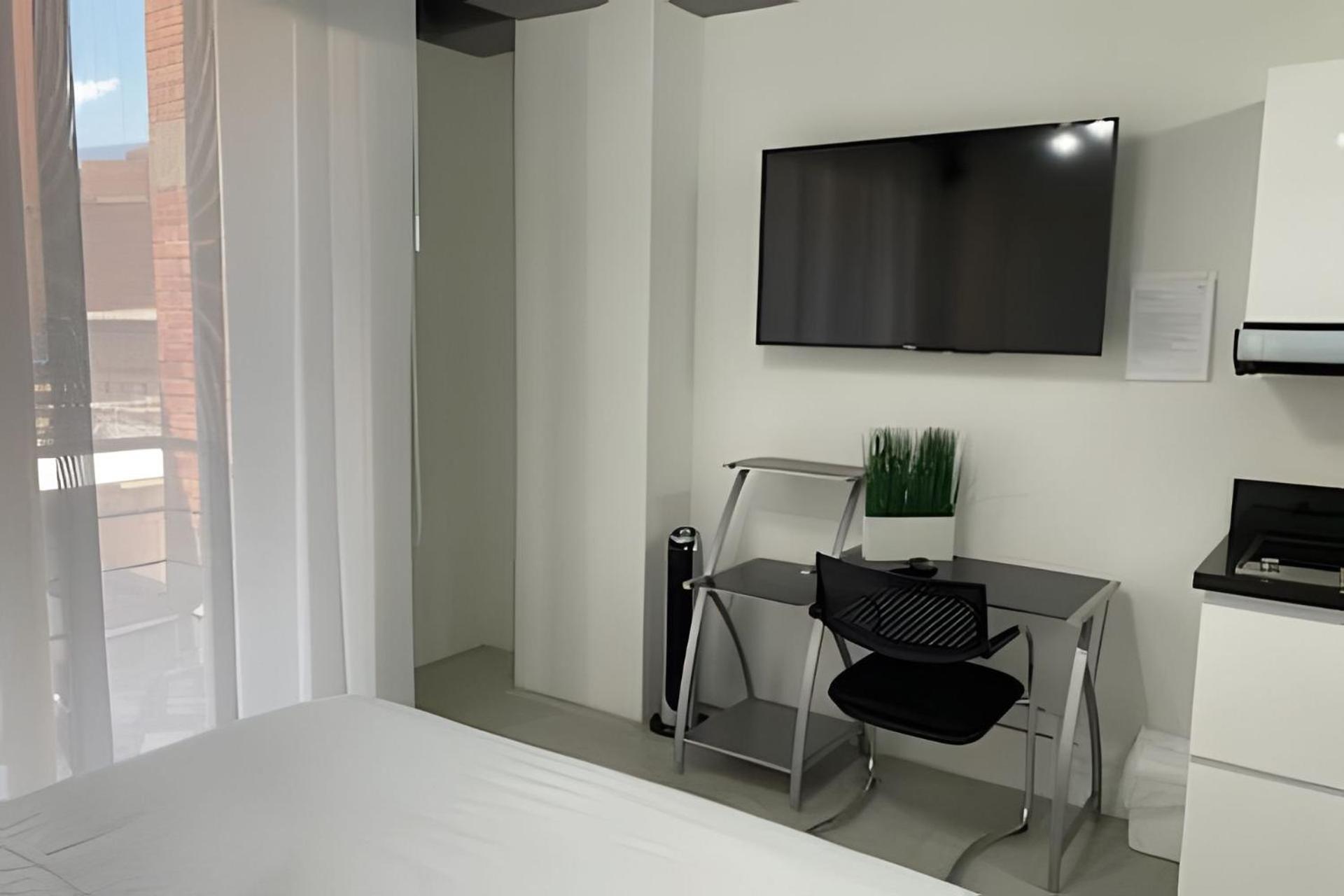 Luxury En Laureles-la 70 C/balcon