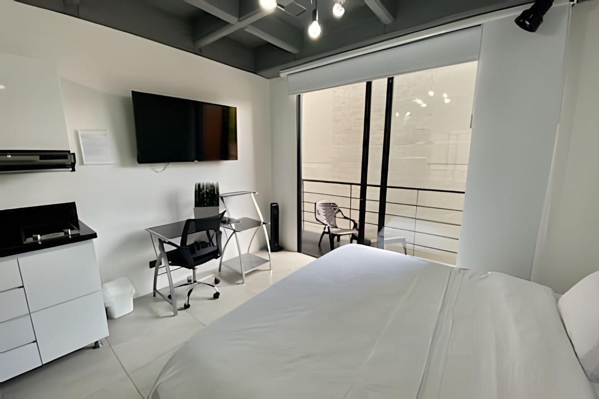Apartamento Luxury En Laureles-la 70 C/balcon Medellín