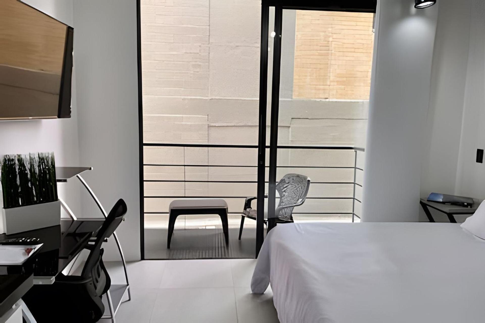 Luxury En Laureles-la 70 C/balcon * Medellín
