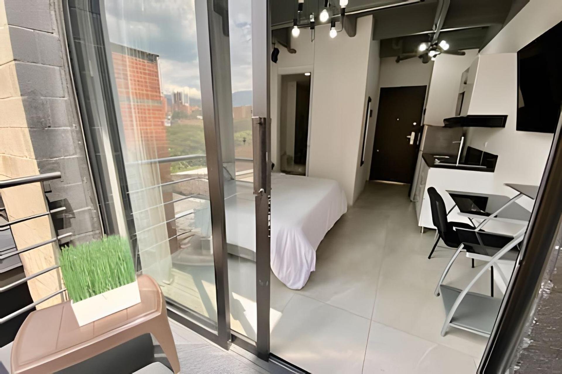 Apartamento Luxury En Laureles-la 70 C/balcon *