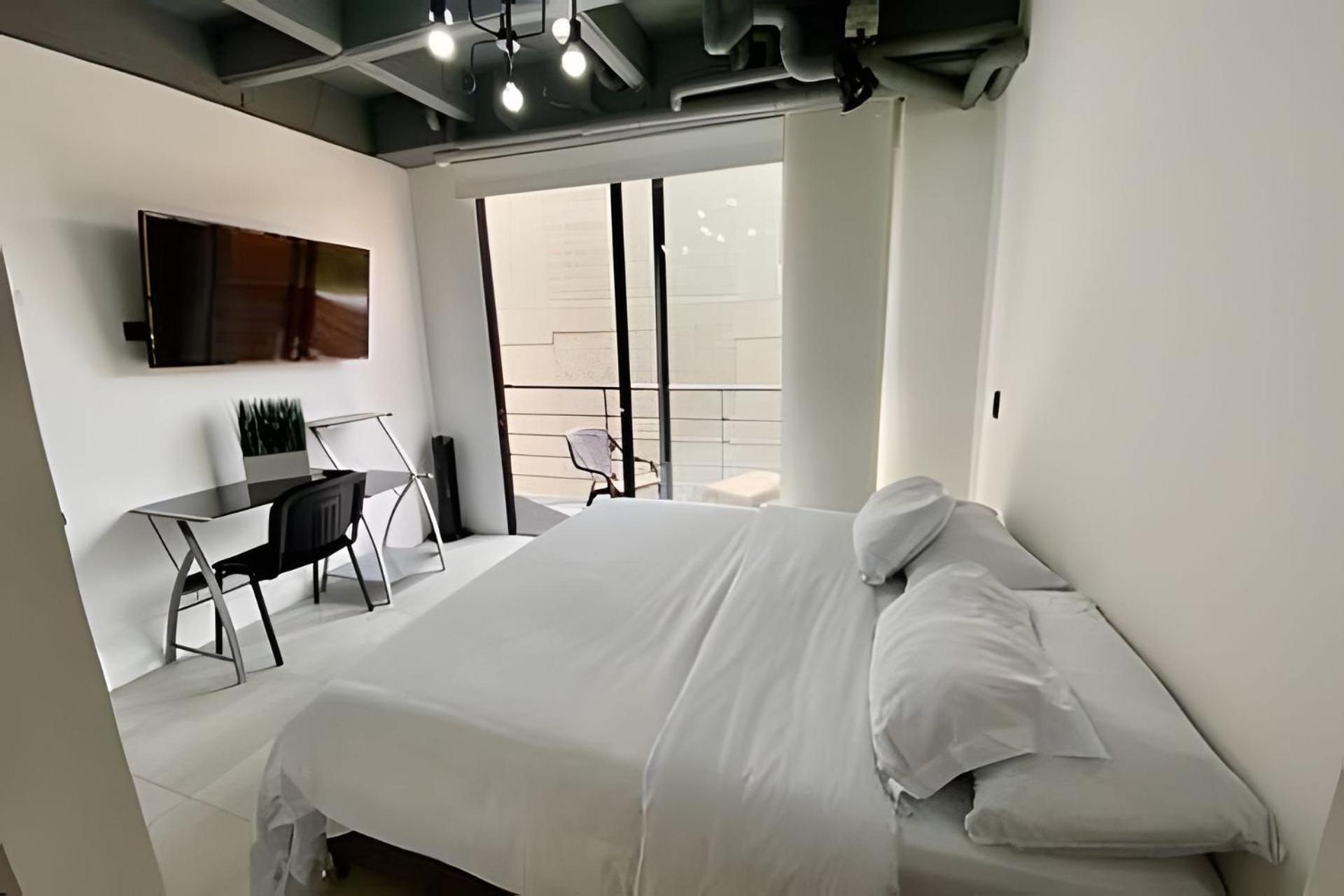 Apartamento Luxury En Laureles-la 70 C/balcon Medellín
