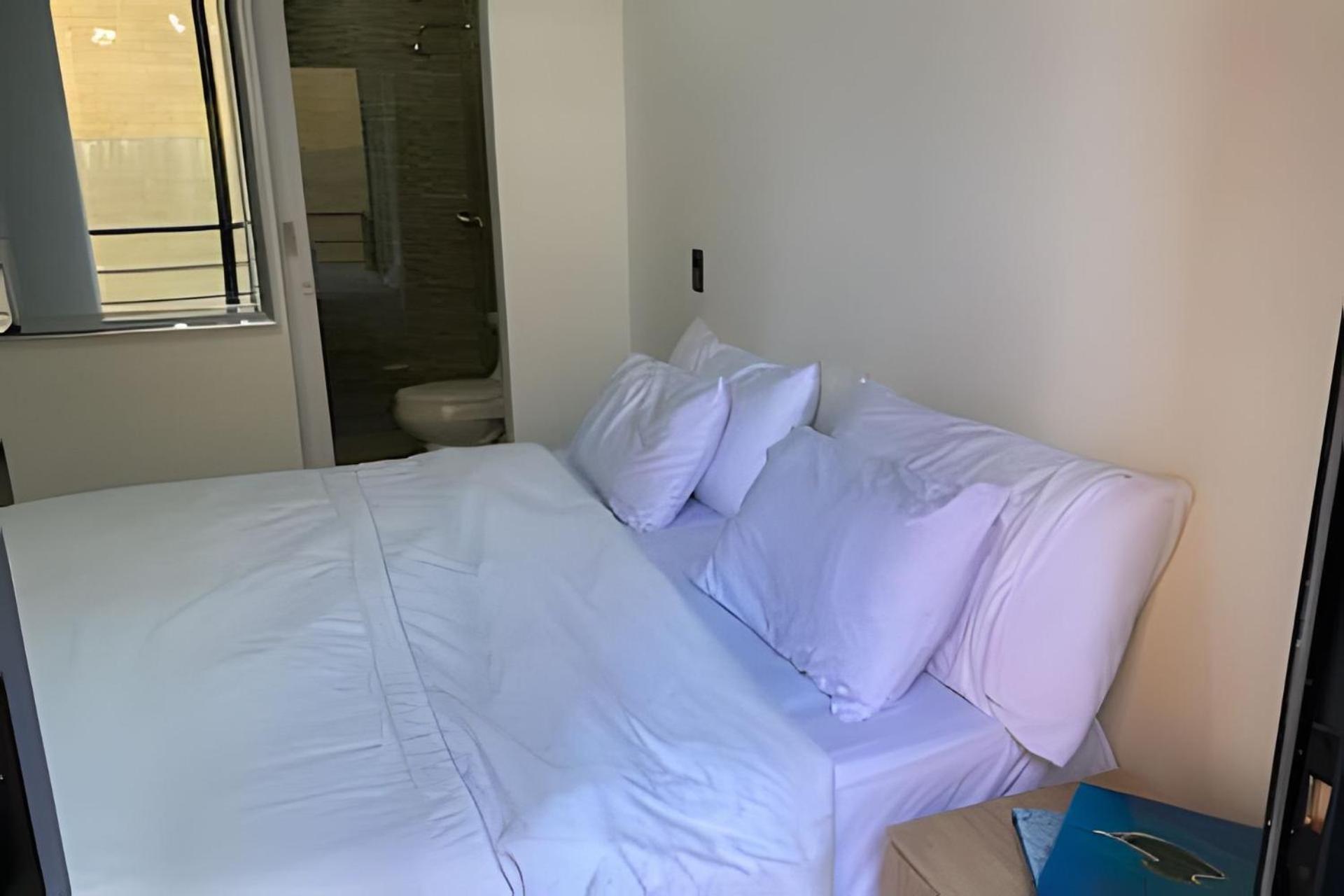 Luxury En Laureles-la 70 C/balcon Apartamento Medellín
