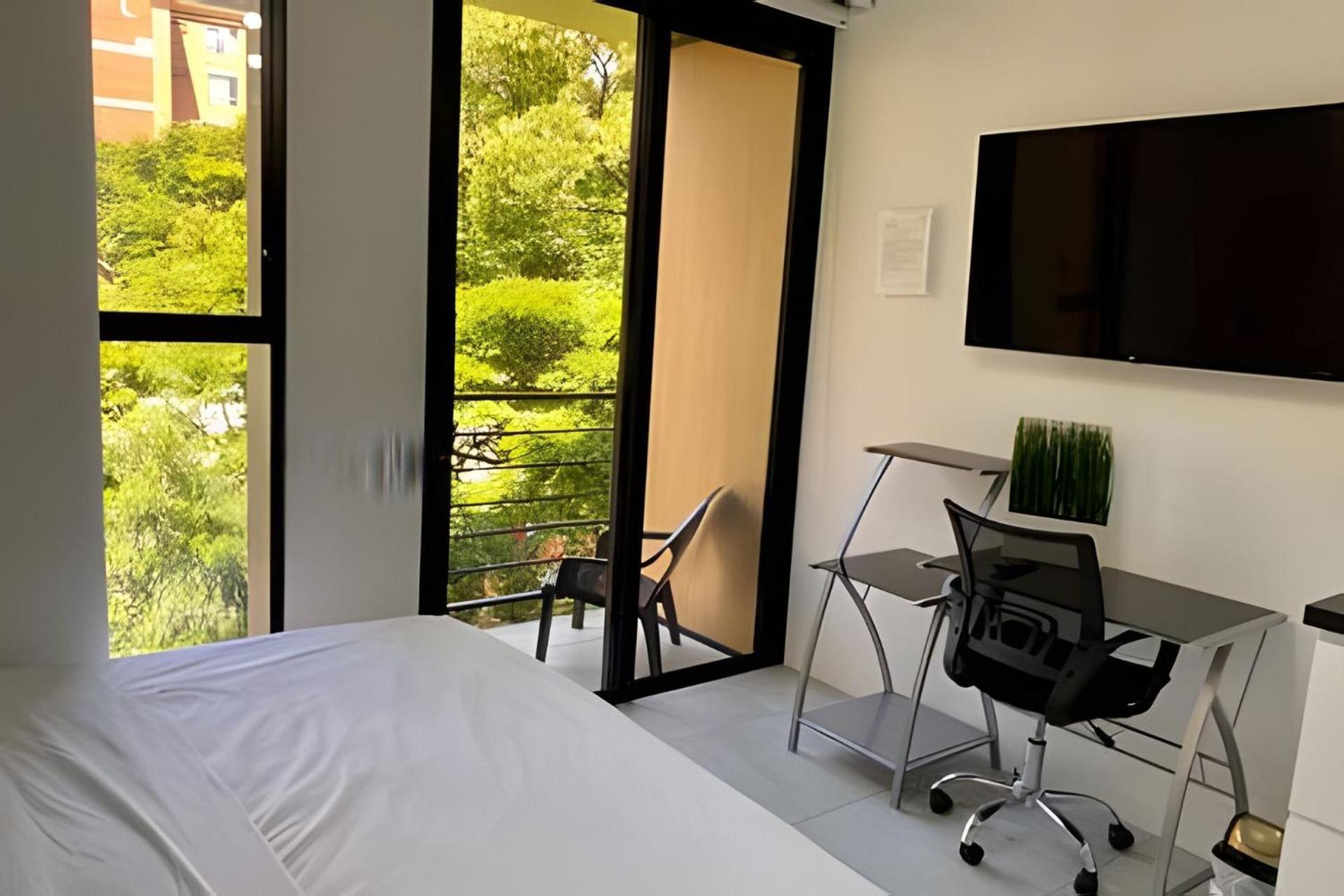 Luxury En Laureles-la 70 C/balcon Apartamento Medellín