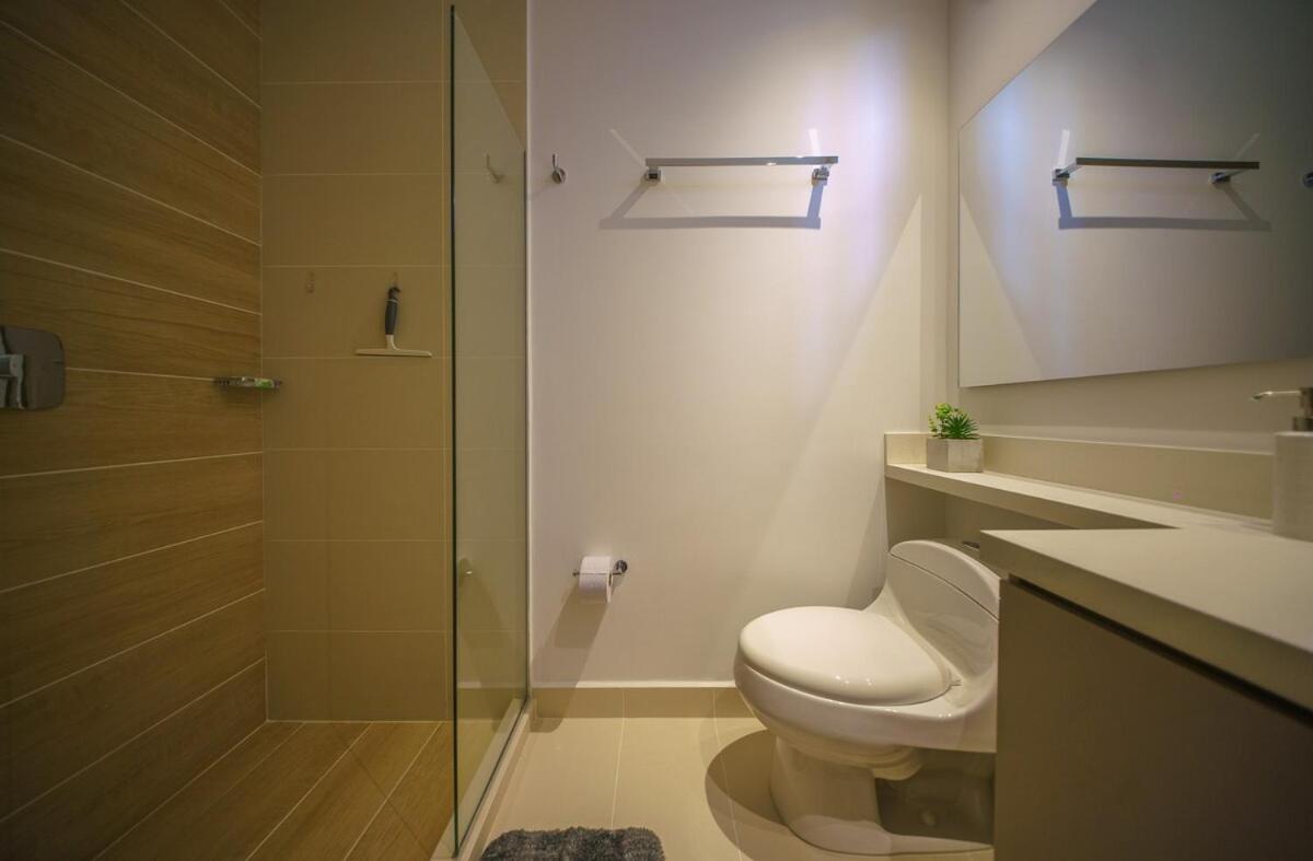 Luxury High-rise In 2br Executive Retreat Apartamento *
