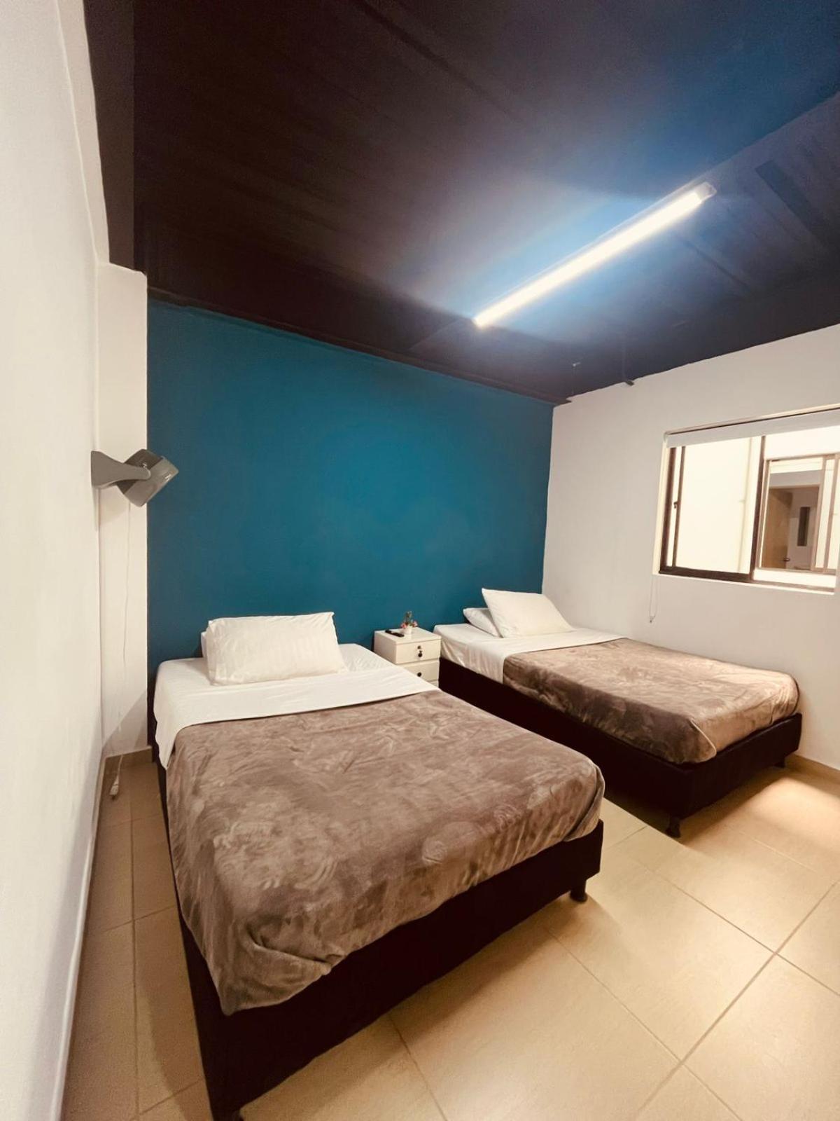 Pensión Apartahotel Tonchala *