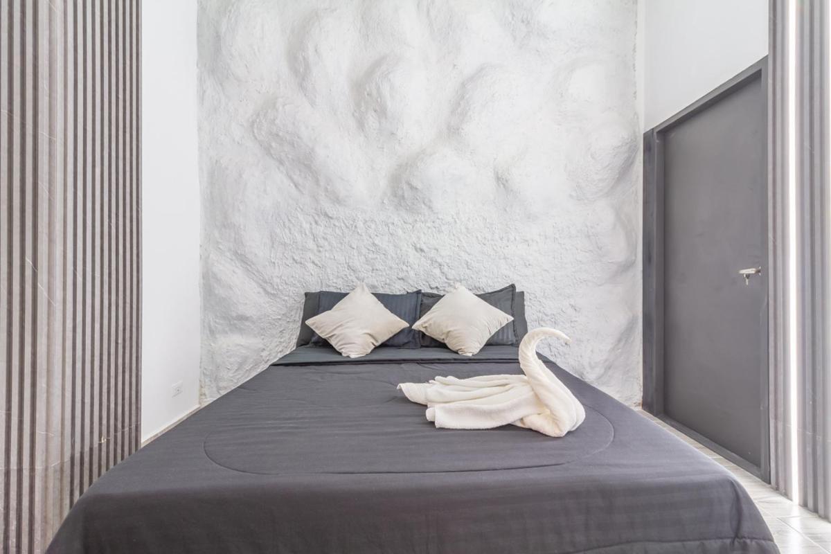 Apartamento 6 Bedroom With Jacuzzi 1 Block From Lleras P10 Medellín