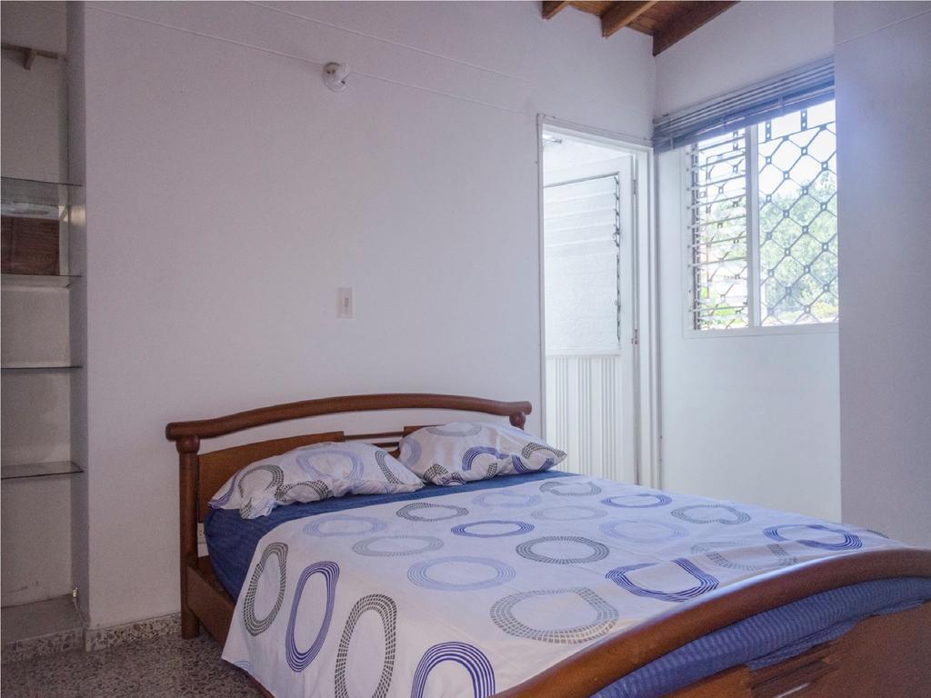 Hostal Malibu House