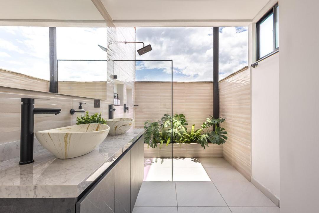 4300 Sqft Luxury Penthouse With Stunning Views Apartamento *