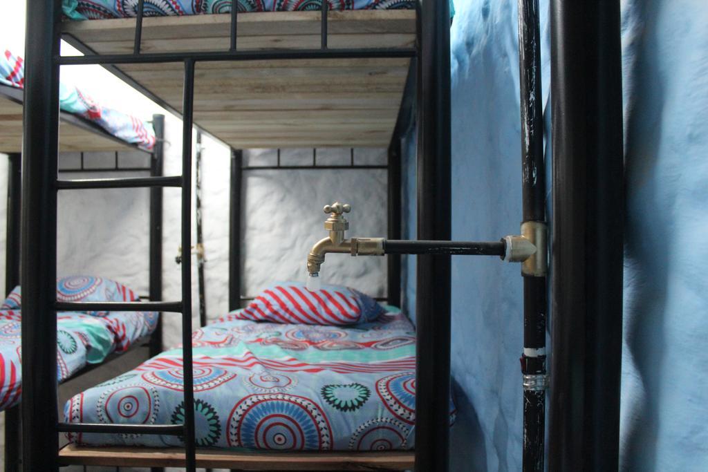 Mila Hostal *