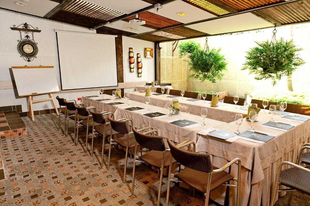 Hotel Alameda De La 10 Medellín