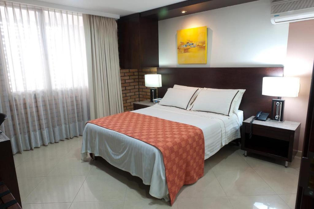 Hotel Alameda De La 10