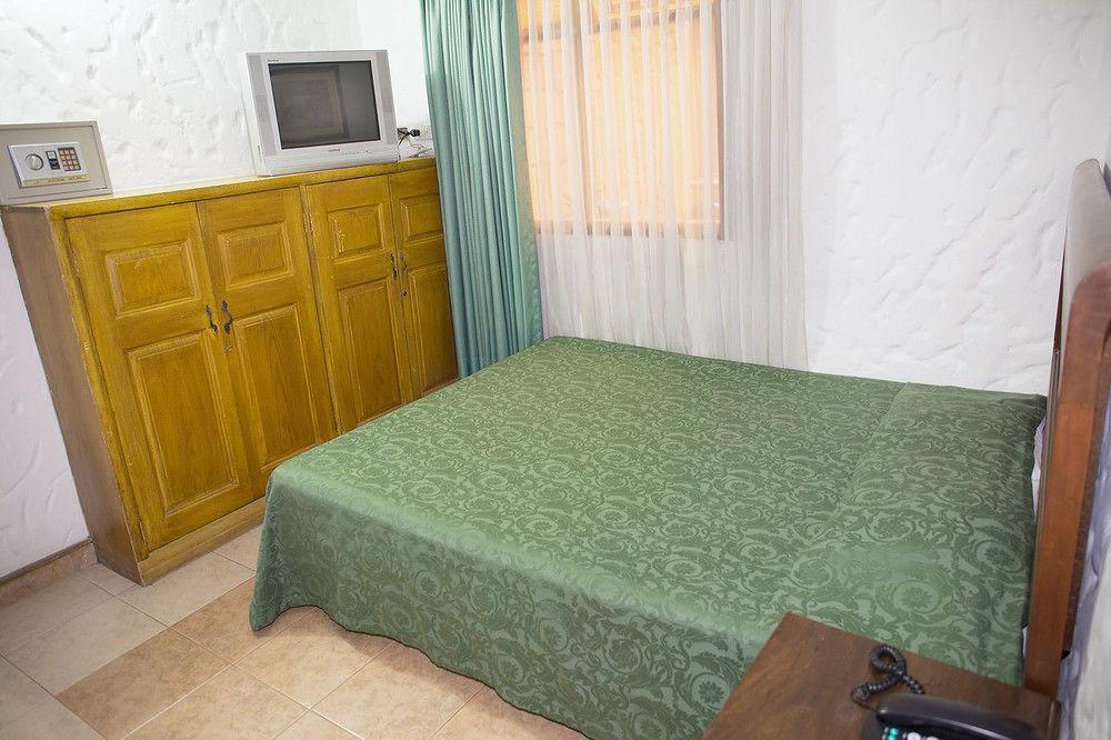 Ayenda 1223 Porton De La 10 Hotel Medellín