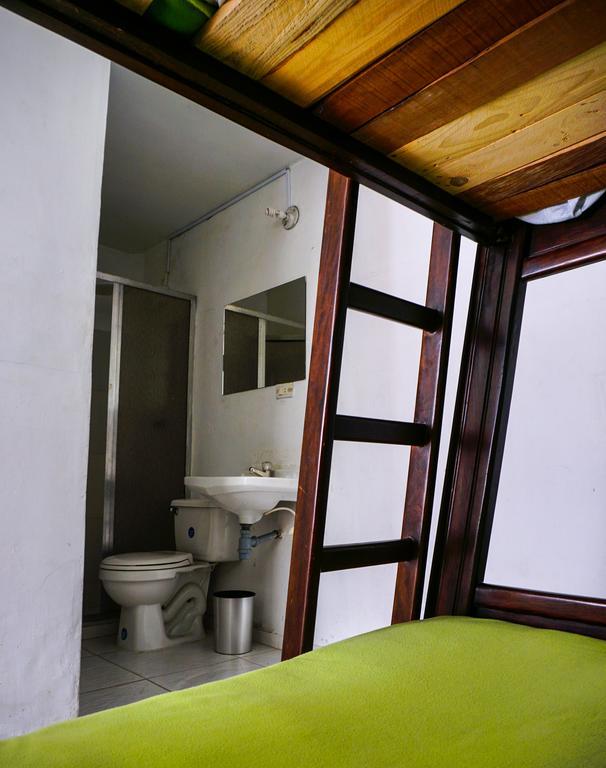 Hostal Malibu House Medellín