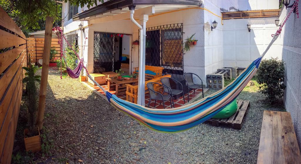 Blackpine Hostal *