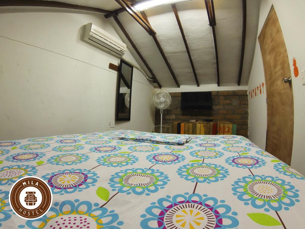Hostal Mila *